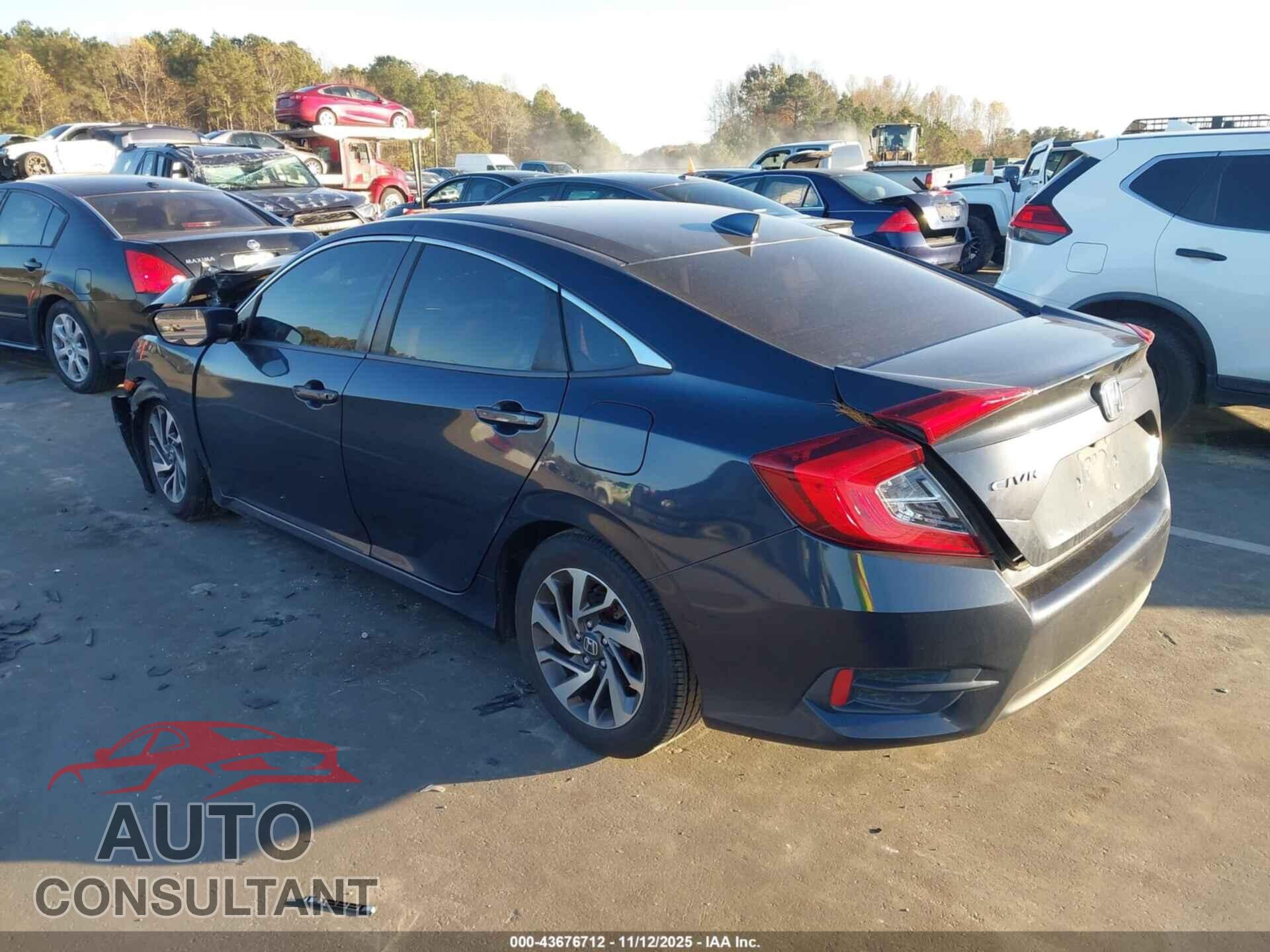 HONDA CIVIC 2018 - 2HGFC2F75JH603686