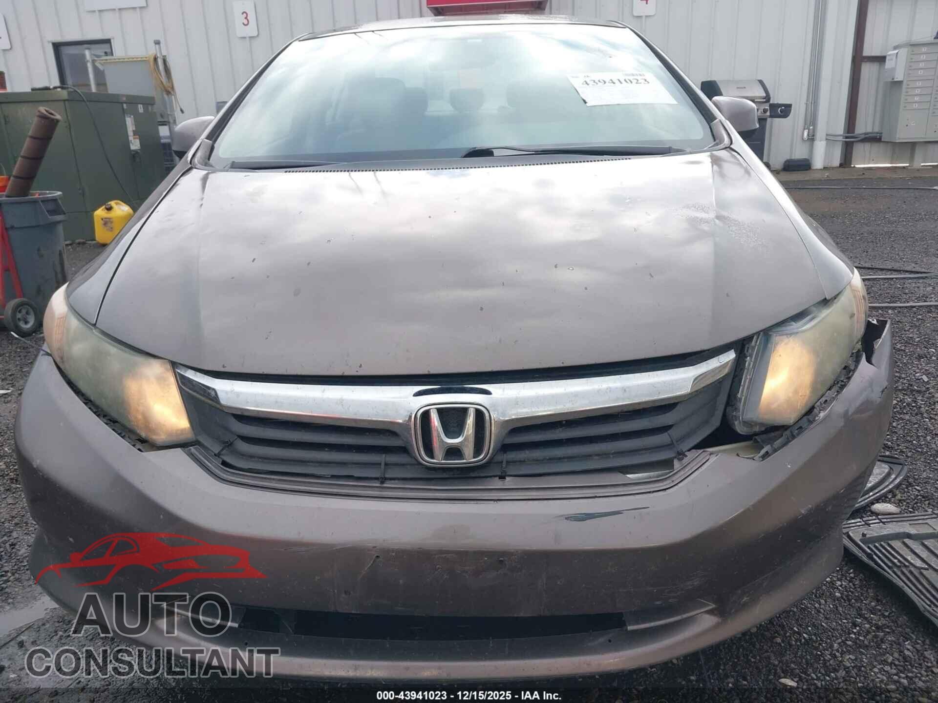 HONDA CIVIC 2012 - 2HGFB2F55CH609590