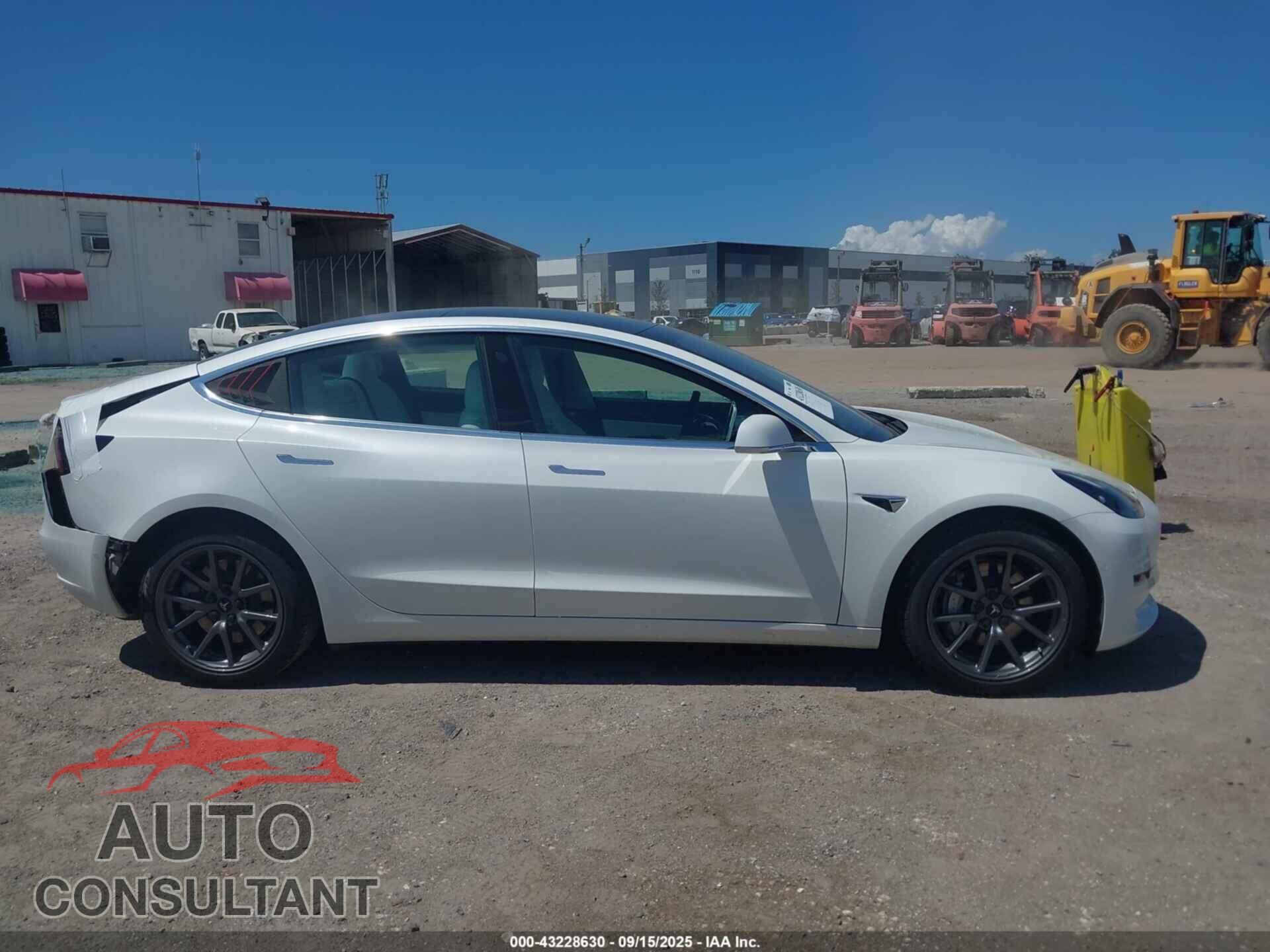 TESLA MODEL 3 2020 - 5YJ3E1EA5LF793291
