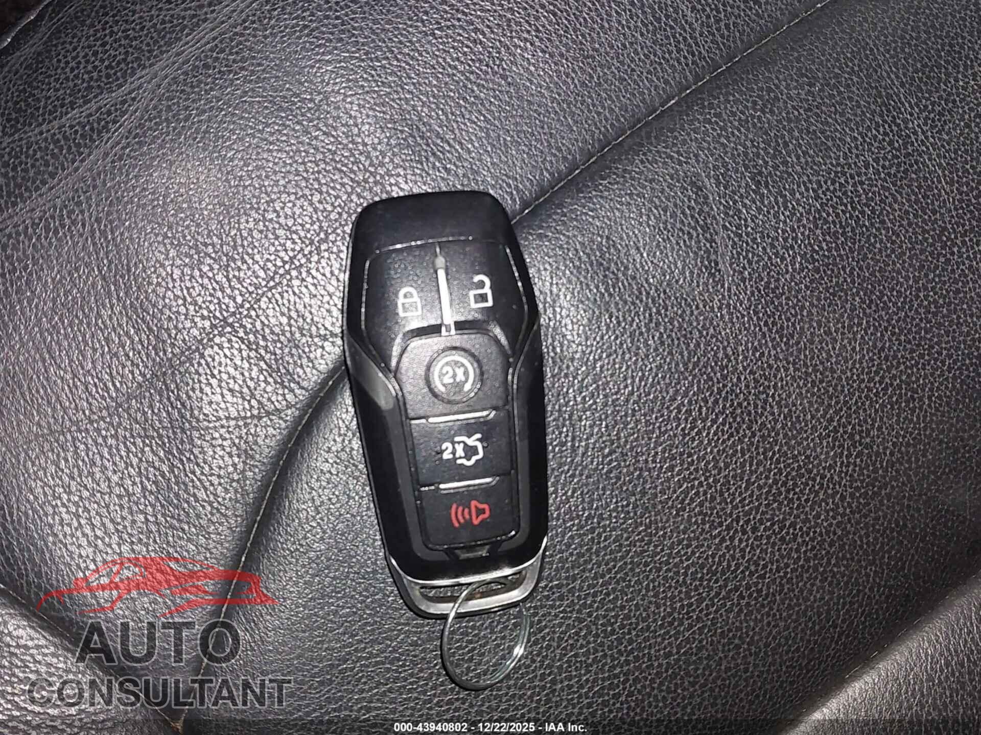 FORD EXPLORER 2017 - 1FM5K8D80HGD73343