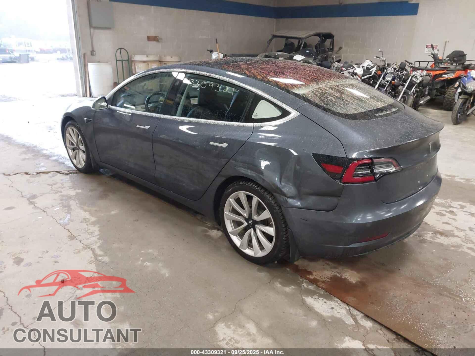 TESLA MODEL 3 2018 - 5YJ3E1EA3JF035592