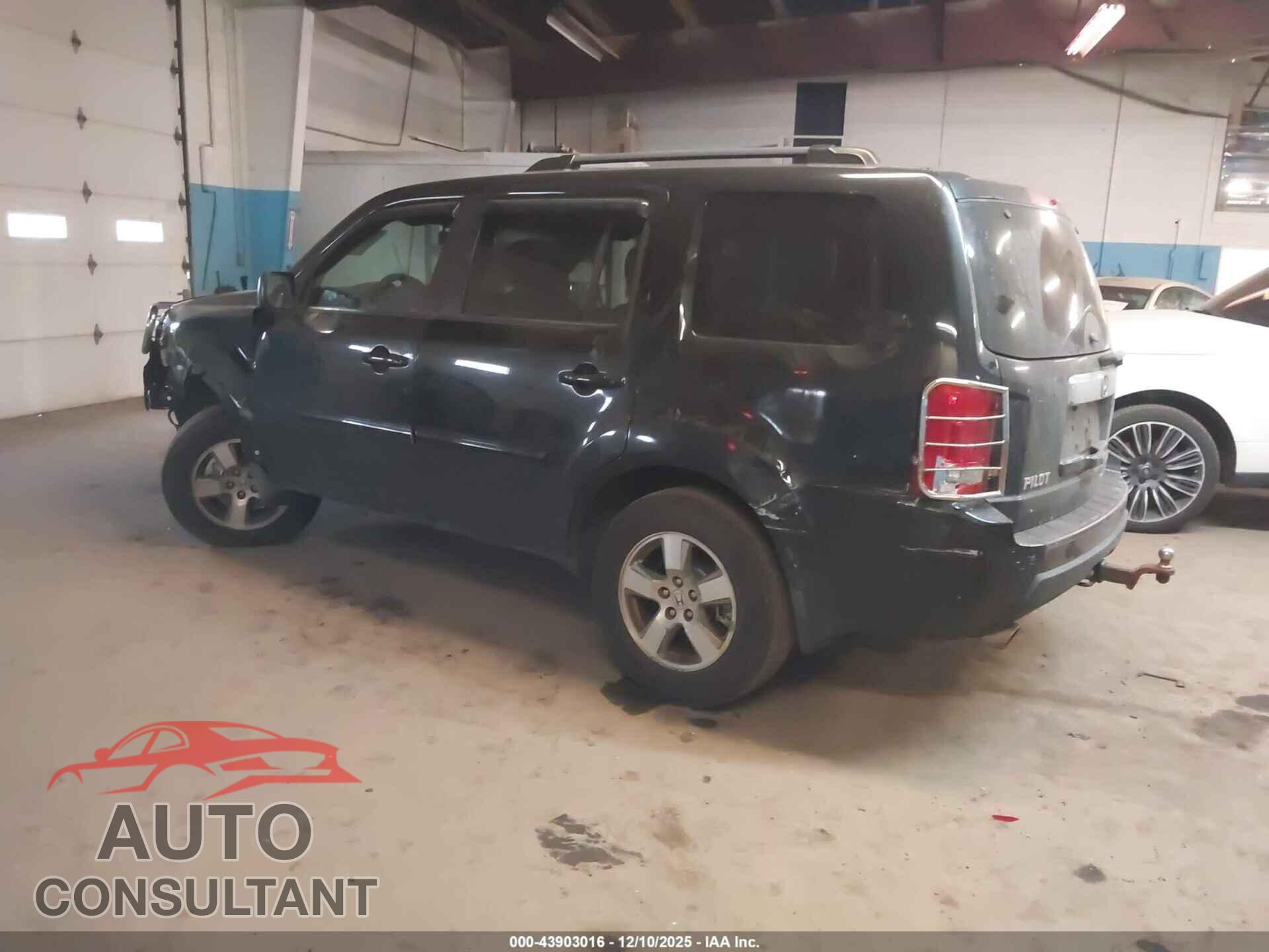 HONDA PILOT 2010 - 5FNYF4H63AB013667