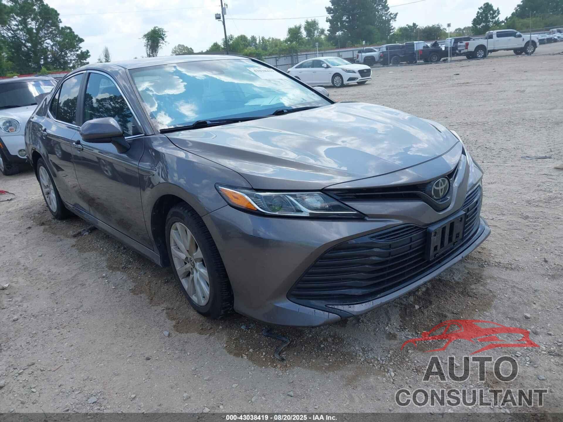 TOYOTA CAMRY 2020 - 4T1C11AK7LU984238