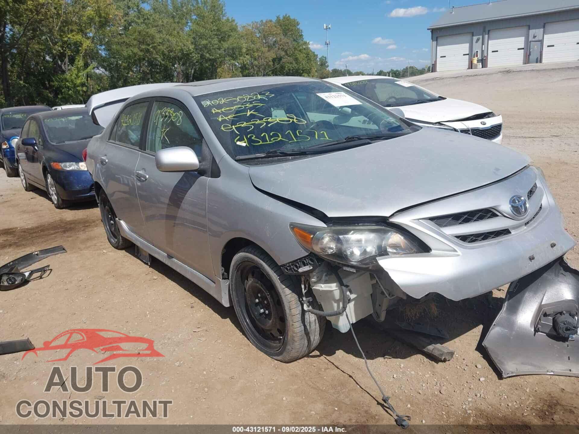 TOYOTA COROLLA 2013 - 2T1BU4EE6DC933308