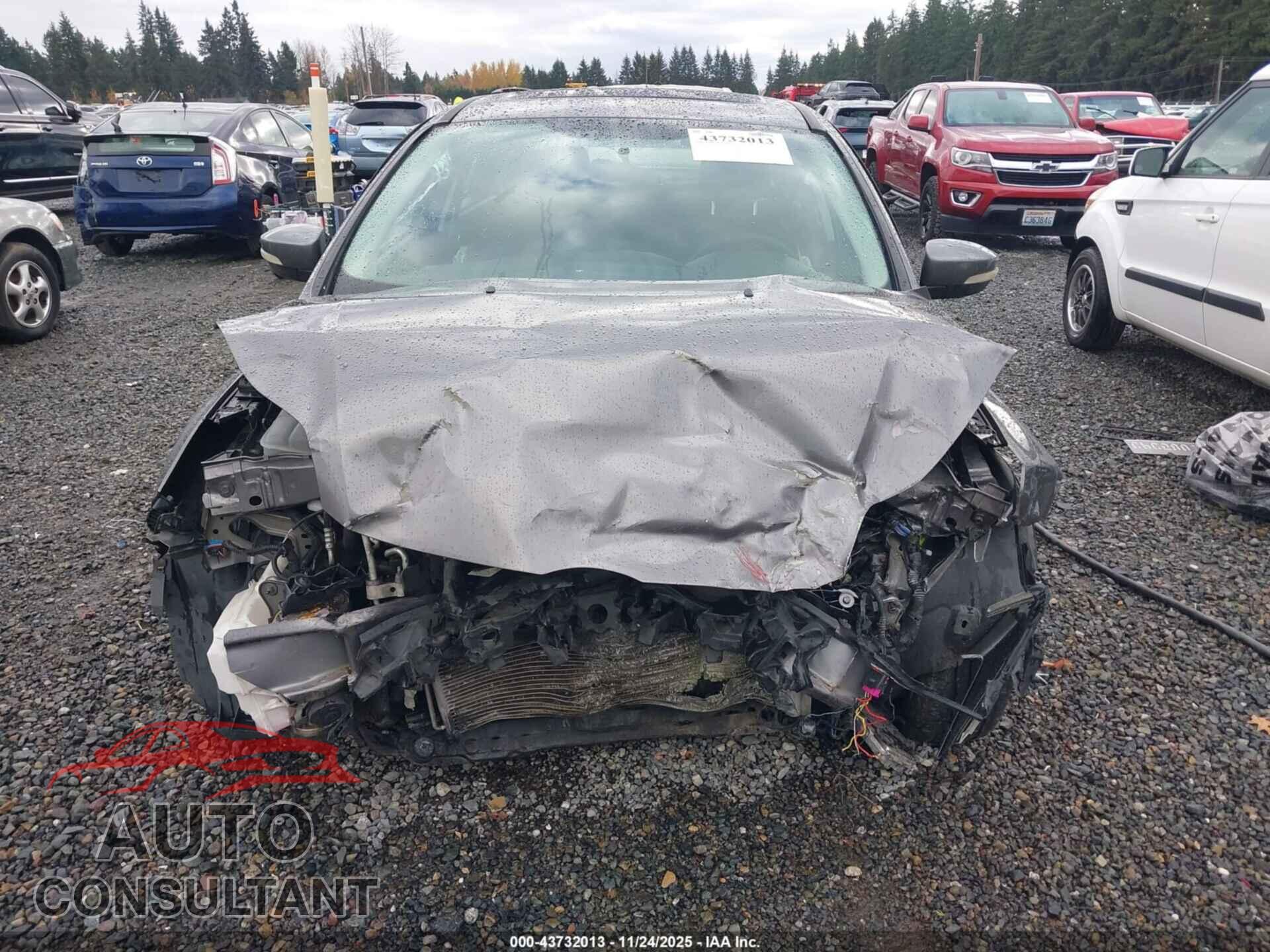 FORD FOCUS 2014 - 1FADP3F27EL200425