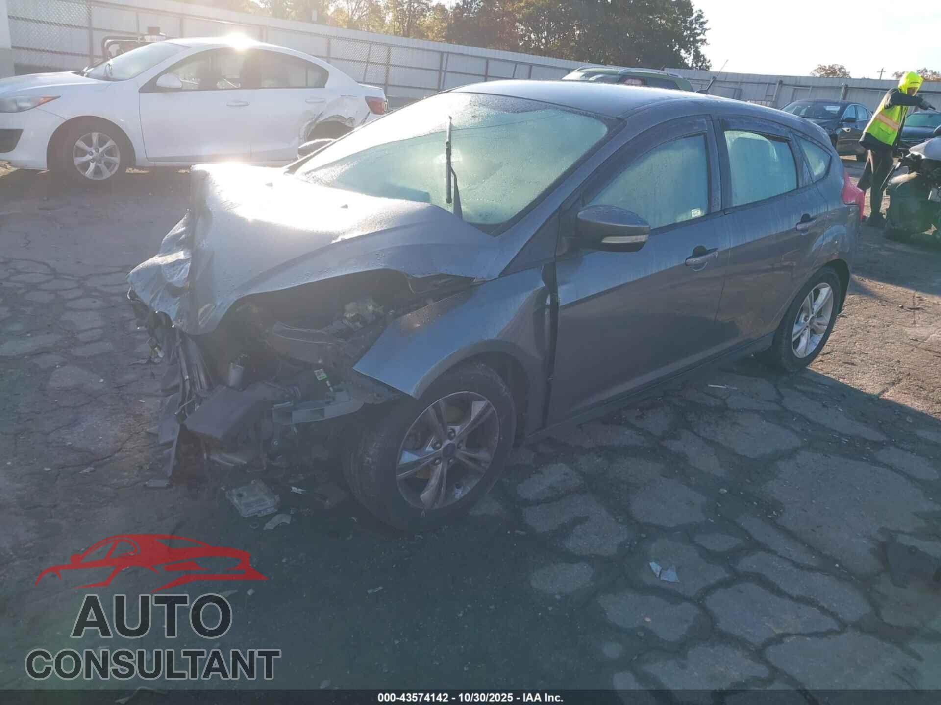 FORD FOCUS 2014 - 1FADP3K2XEL211456