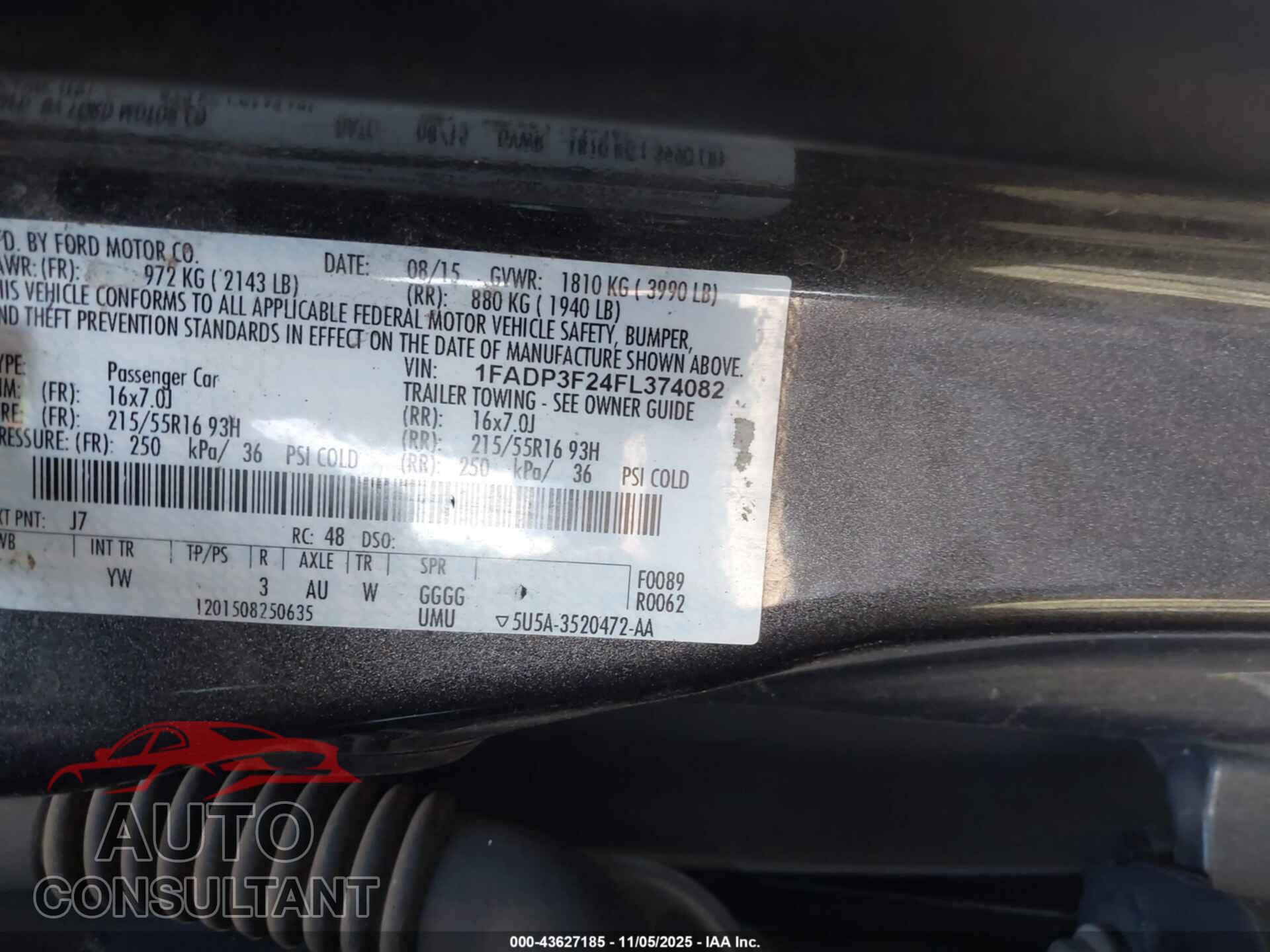 FORD FOCUS 2015 - 1FADP3F24FL374082