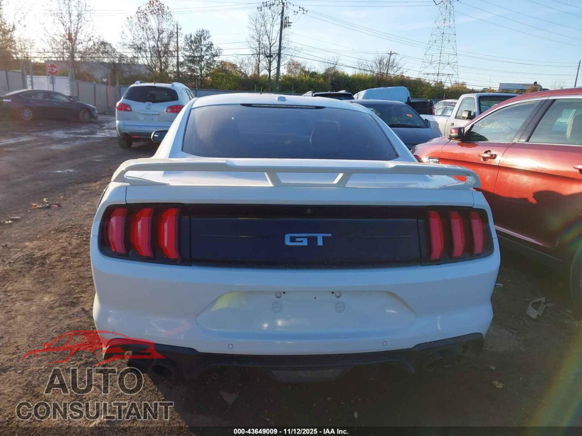 FORD MUSTANG 2018 - 1FA6P8CF7J5103379
