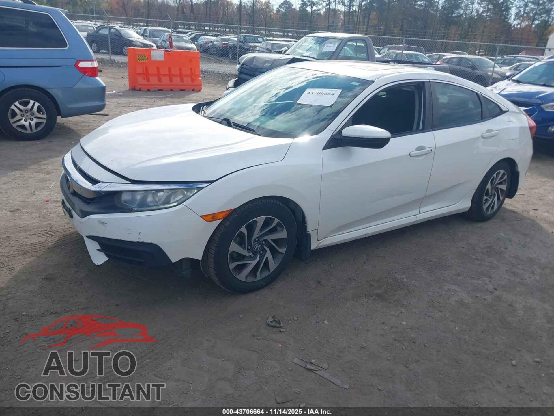 HONDA CIVIC 2018 - 19XFC2F75JE044246