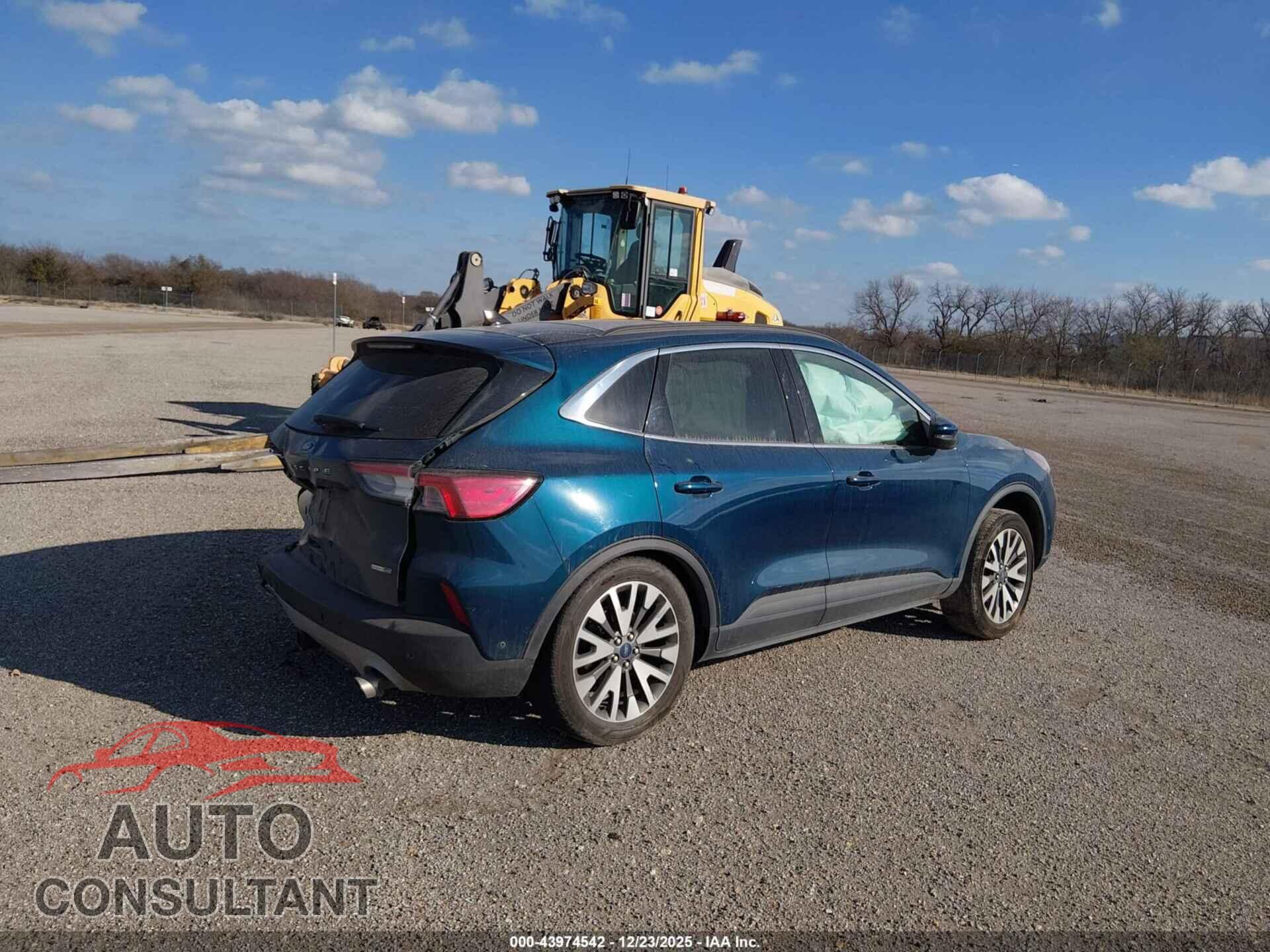 FORD ESCAPE 2020 - 1FMCU9J91LUA27493