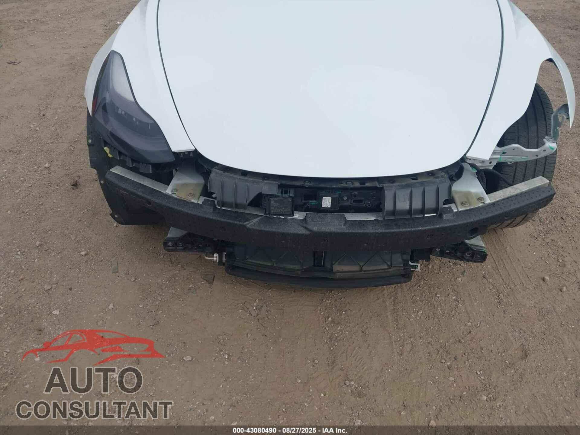 TESLA MODEL 3 2018 - 5YJ3E1EB7JF073884