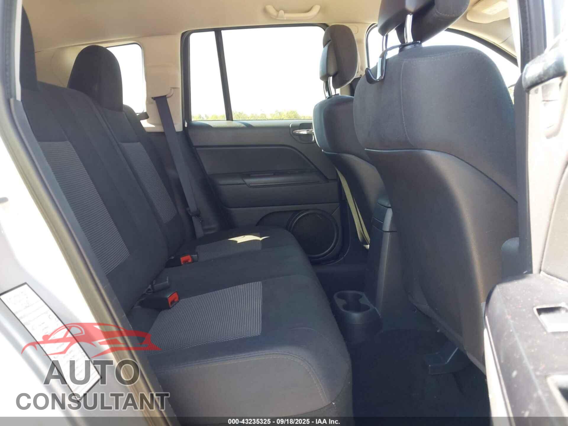 JEEP COMPASS 2012 - 1C4NJDBB9CD517724