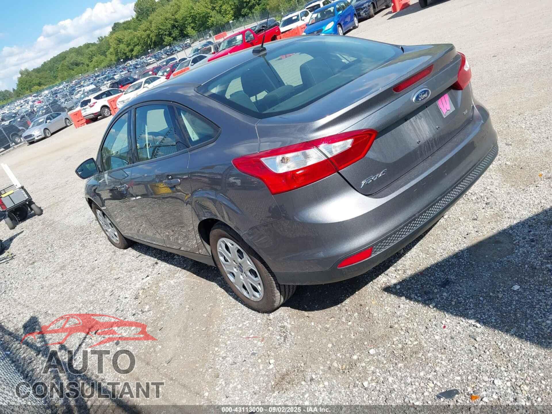 FORD FOCUS 2012 - 1FAHP3F23CL118450