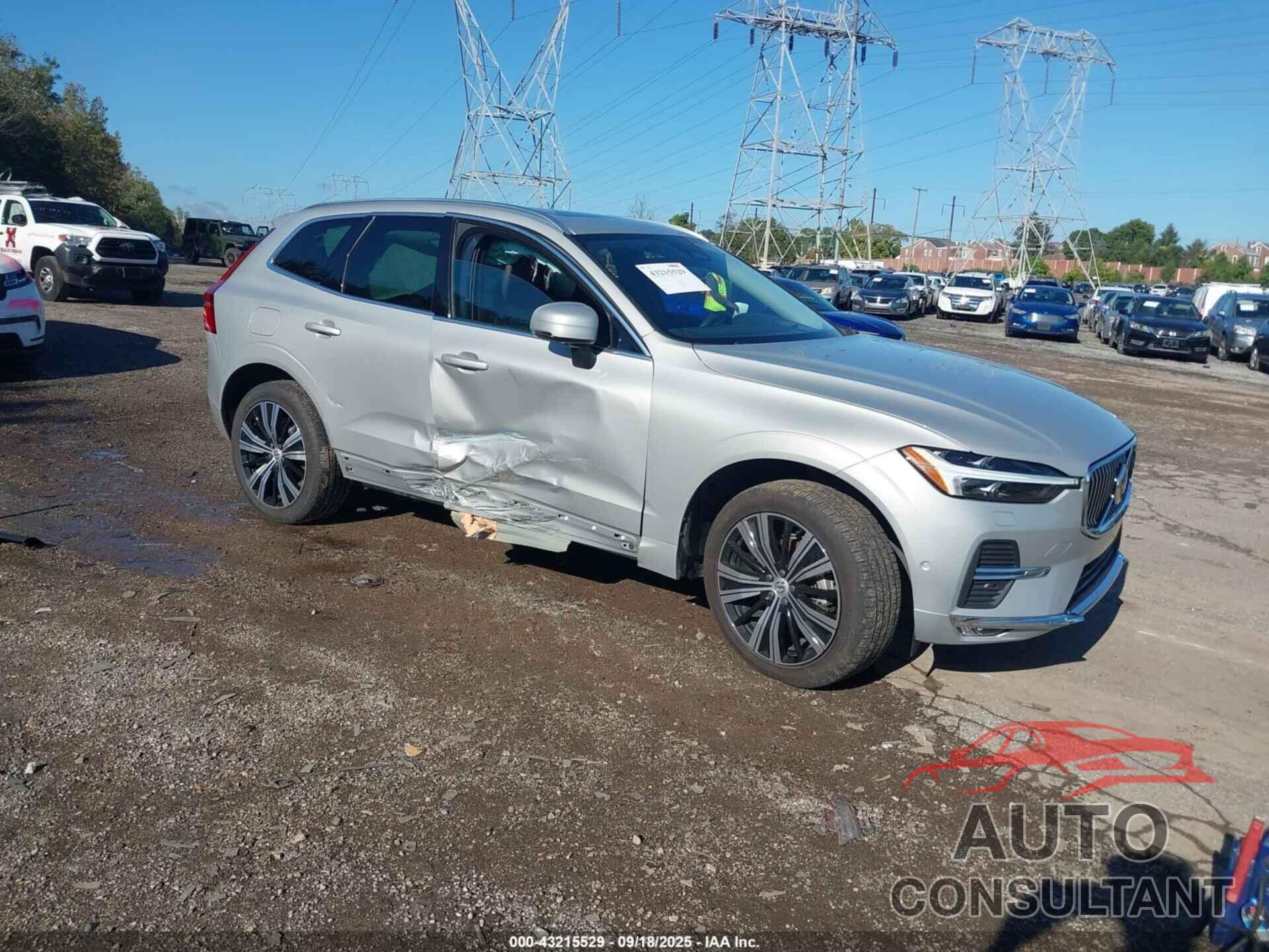 VOLVO XC60 2022 - YV4L12RL3N1950838