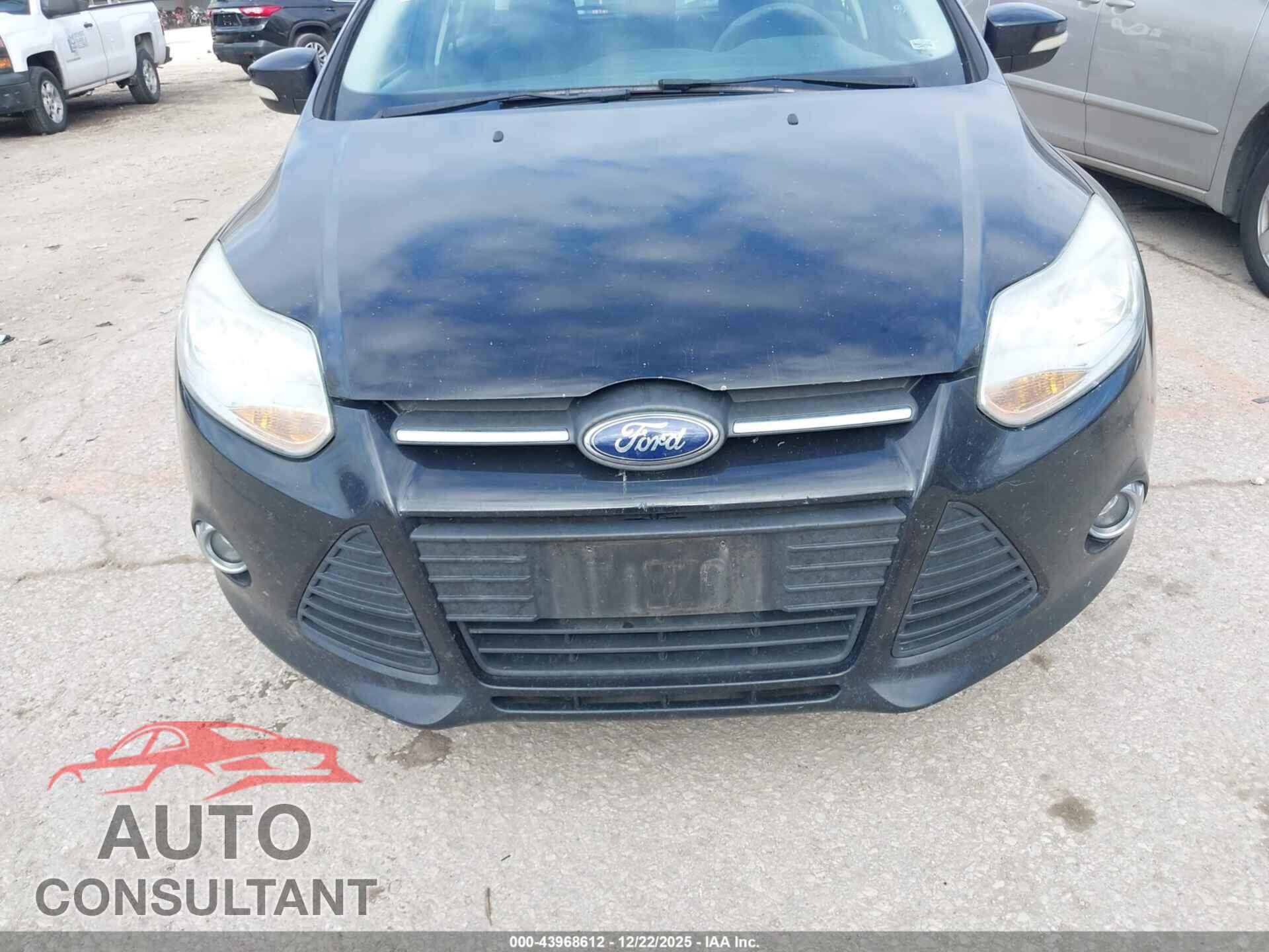FORD FOCUS 2012 - 1FAHP3K28CL450406