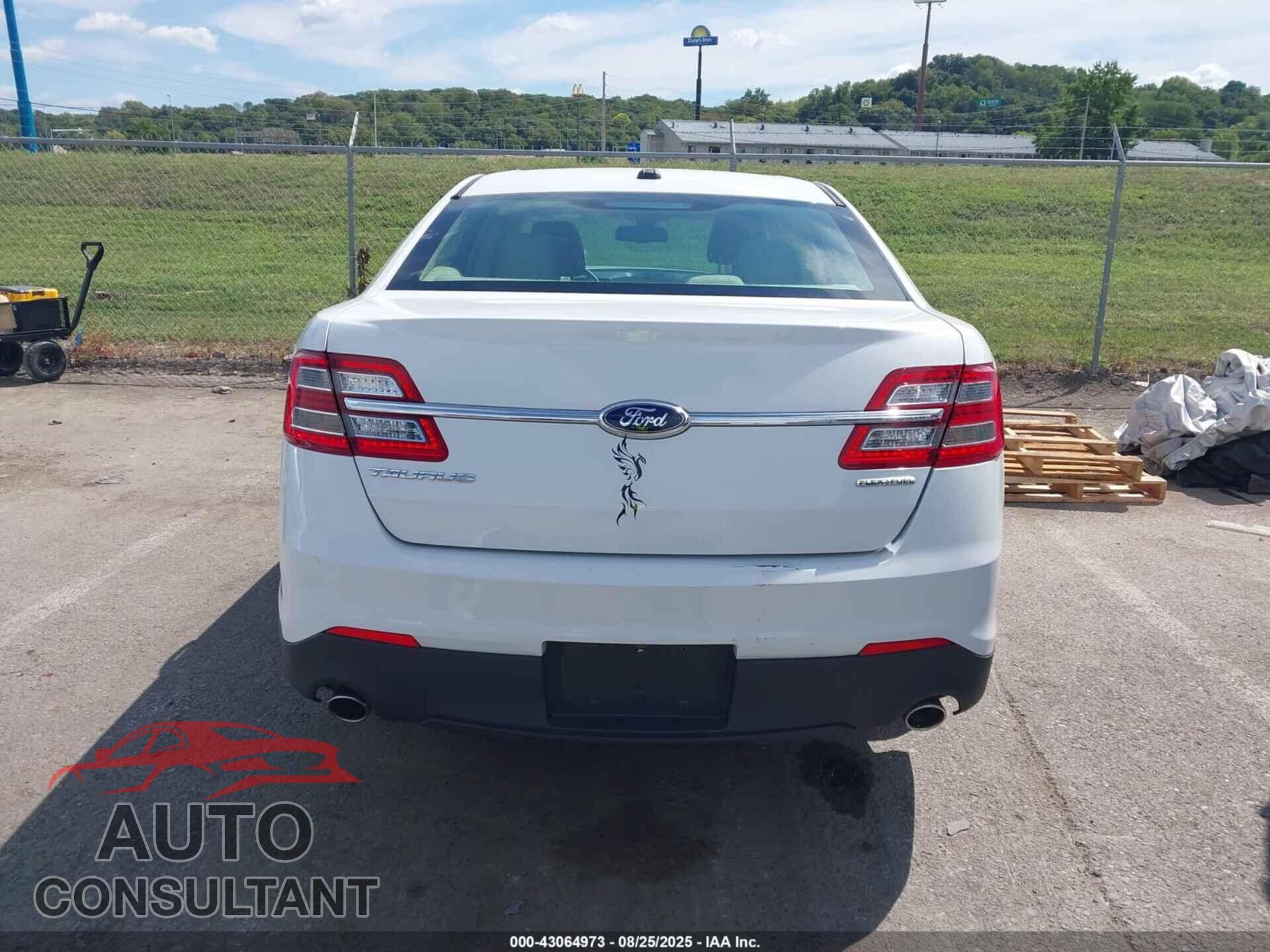 FORD TAURUS 2014 - 1FAHP2D86EG137667