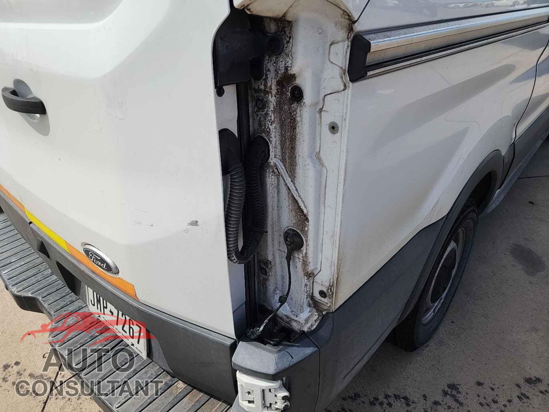 FORD TRANSIT 2017 - 1FTYE1YM8HKA68368
