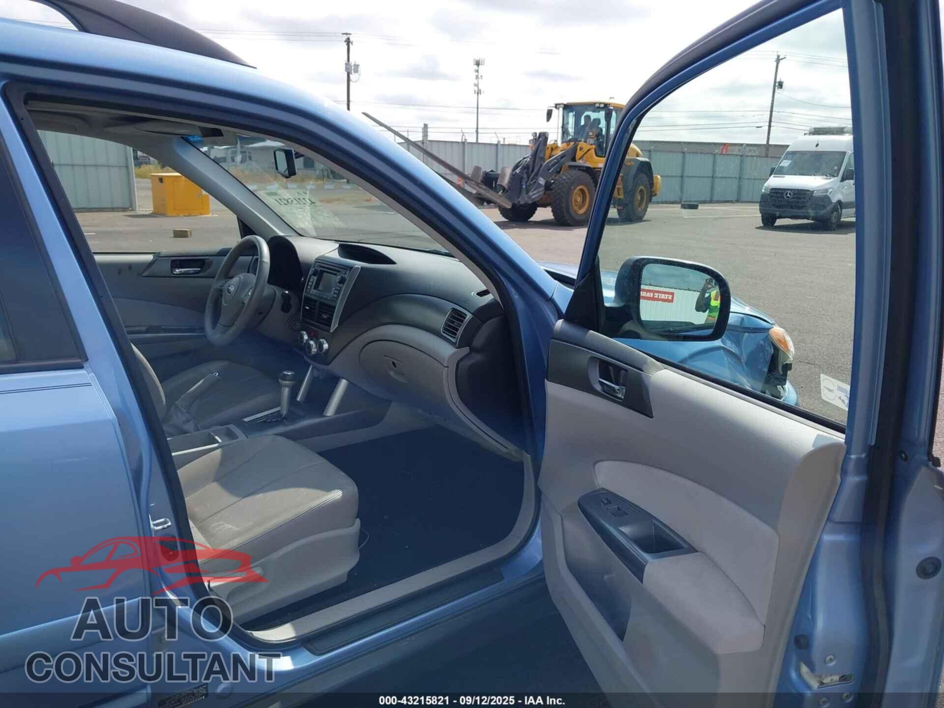 SUBARU FORESTER 2011 - JF2SHAEC6BH747182