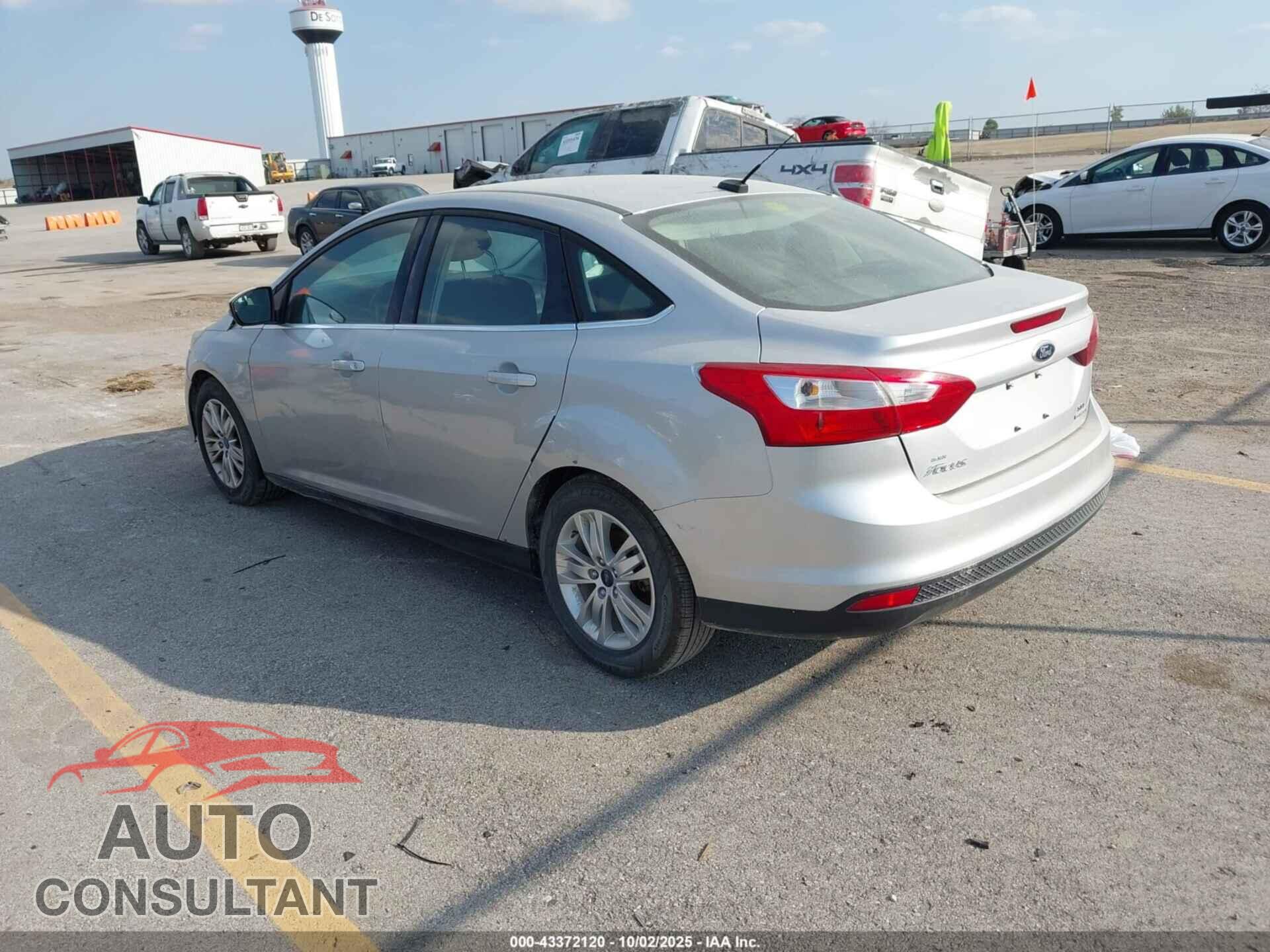 FORD FOCUS 2012 - 1FAHP3H20CL373313