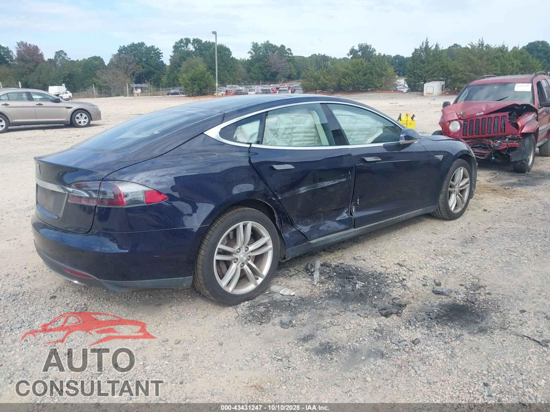 TESLA MODEL S 2012 - 5YJSA1DN7CFP01626