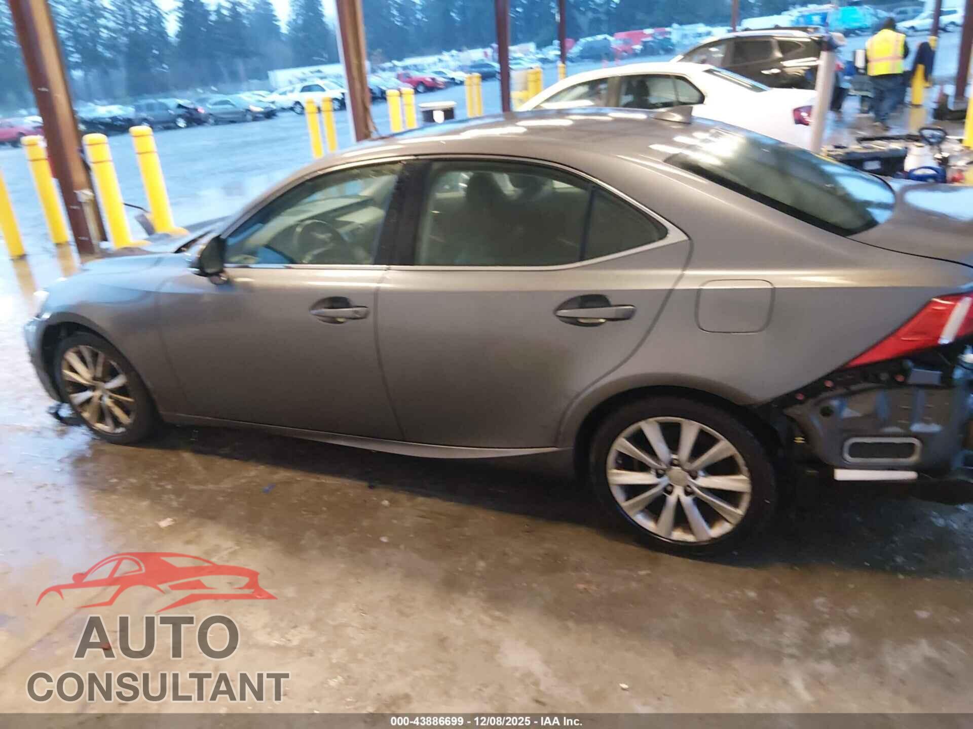 LEXUS IS 250 2014 - JTHBF1D24E5015019