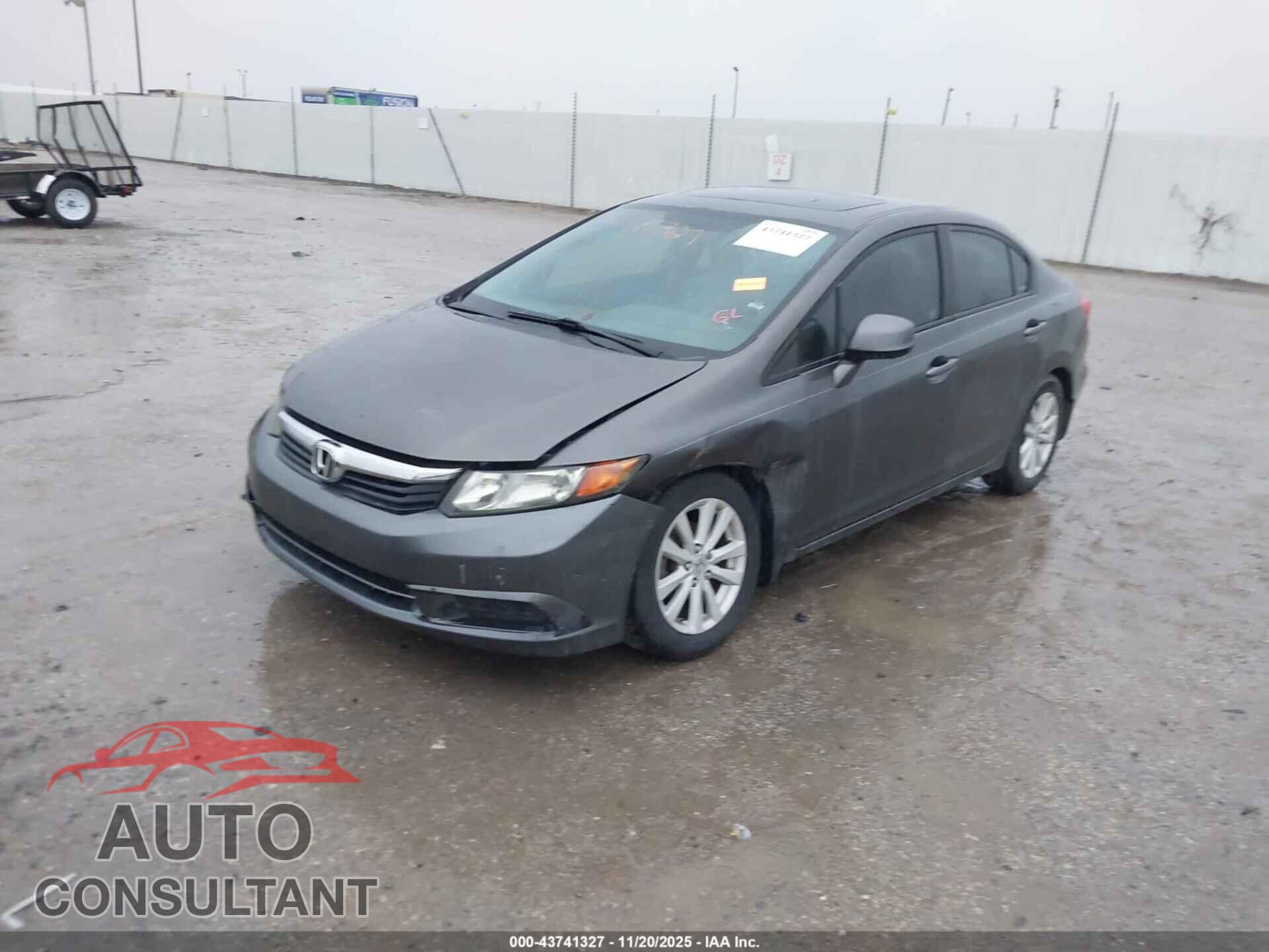 HONDA CIVIC 2012 - 2HGFB2F86CH573662