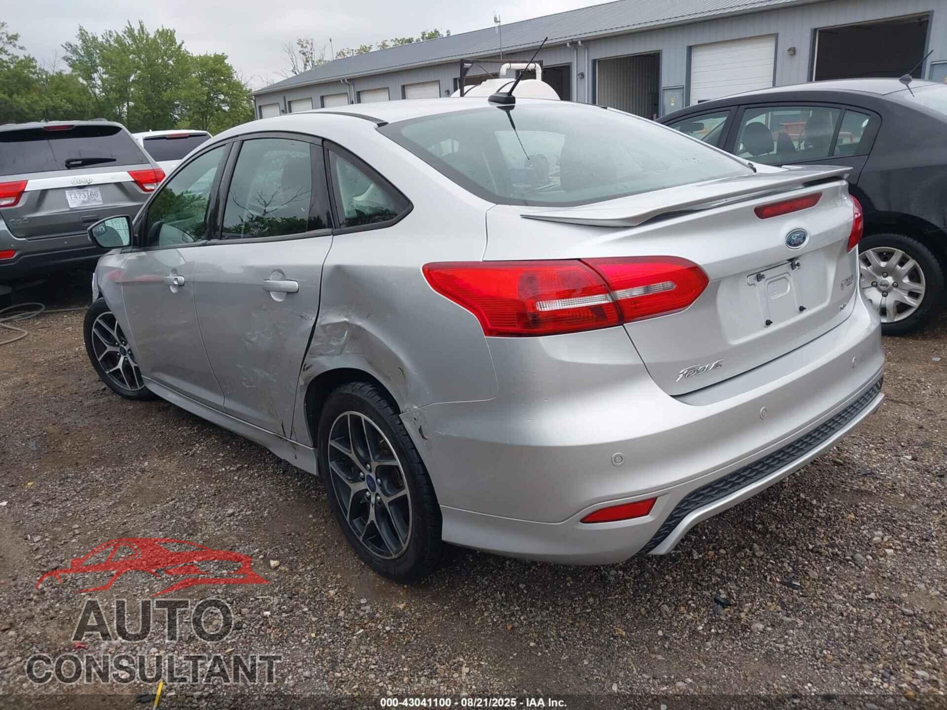 FORD FOCUS 2016 - 1FADP3F22GL405704