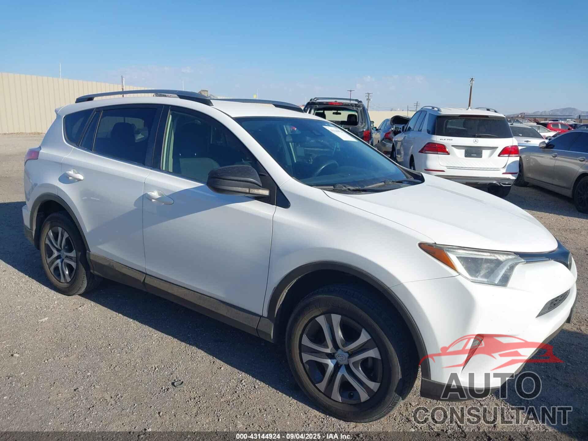 TOYOTA RAV4 2018 - JTMZFREV4JJ156388