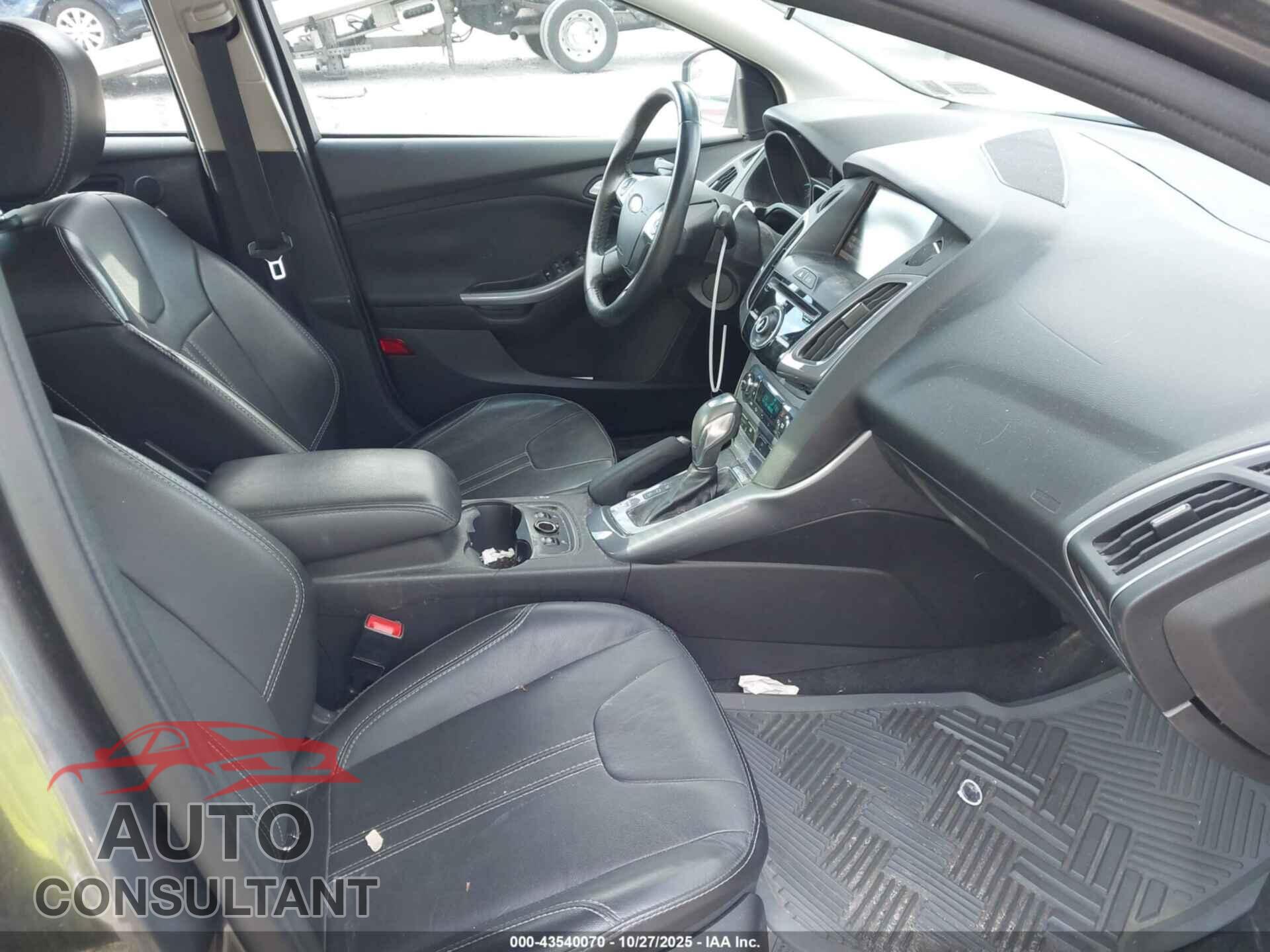 FORD FOCUS 2014 - 1FADP3J23EL352130