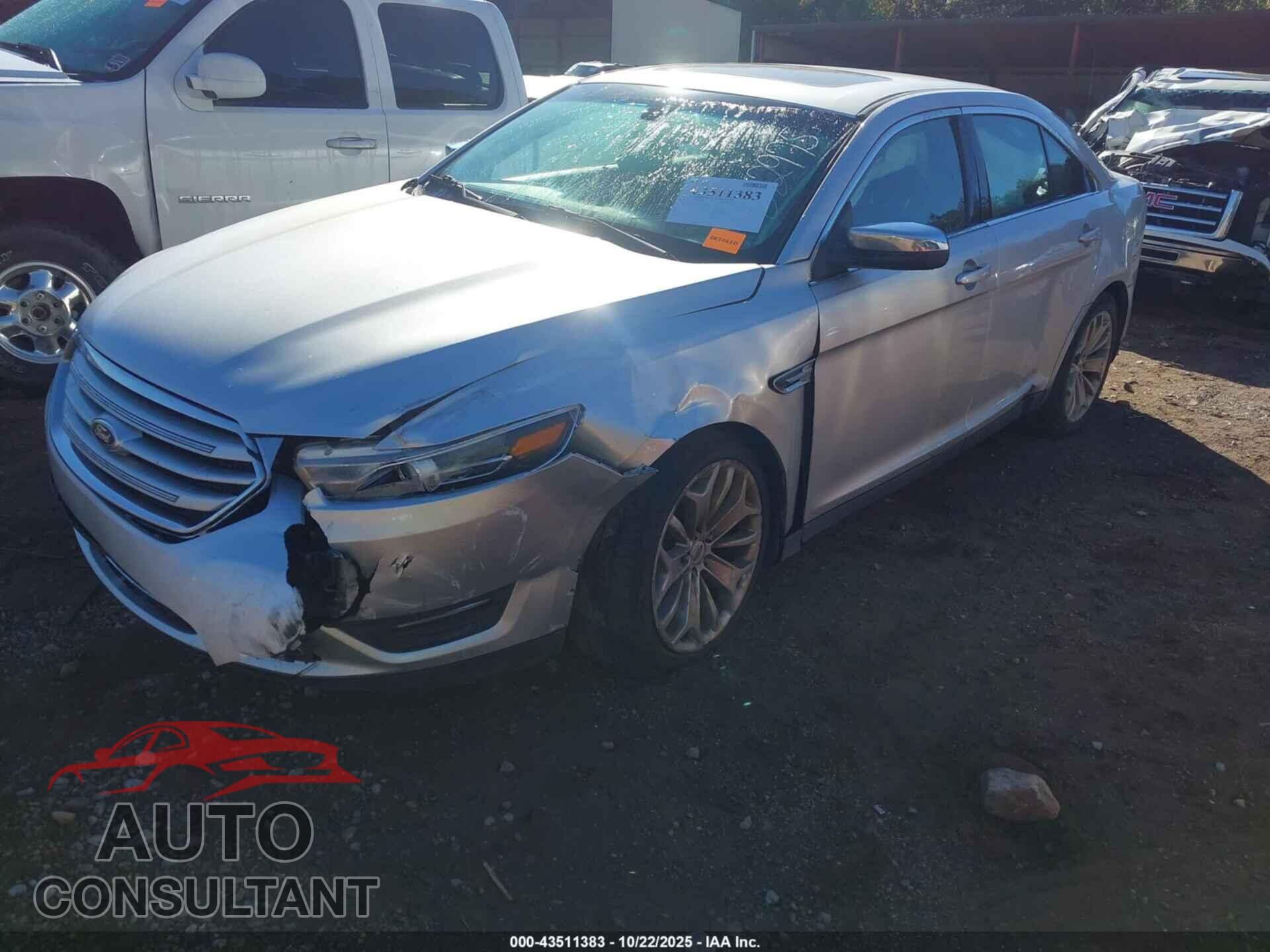 FORD TAURUS 2015 - 1FAHP2F82FG118550