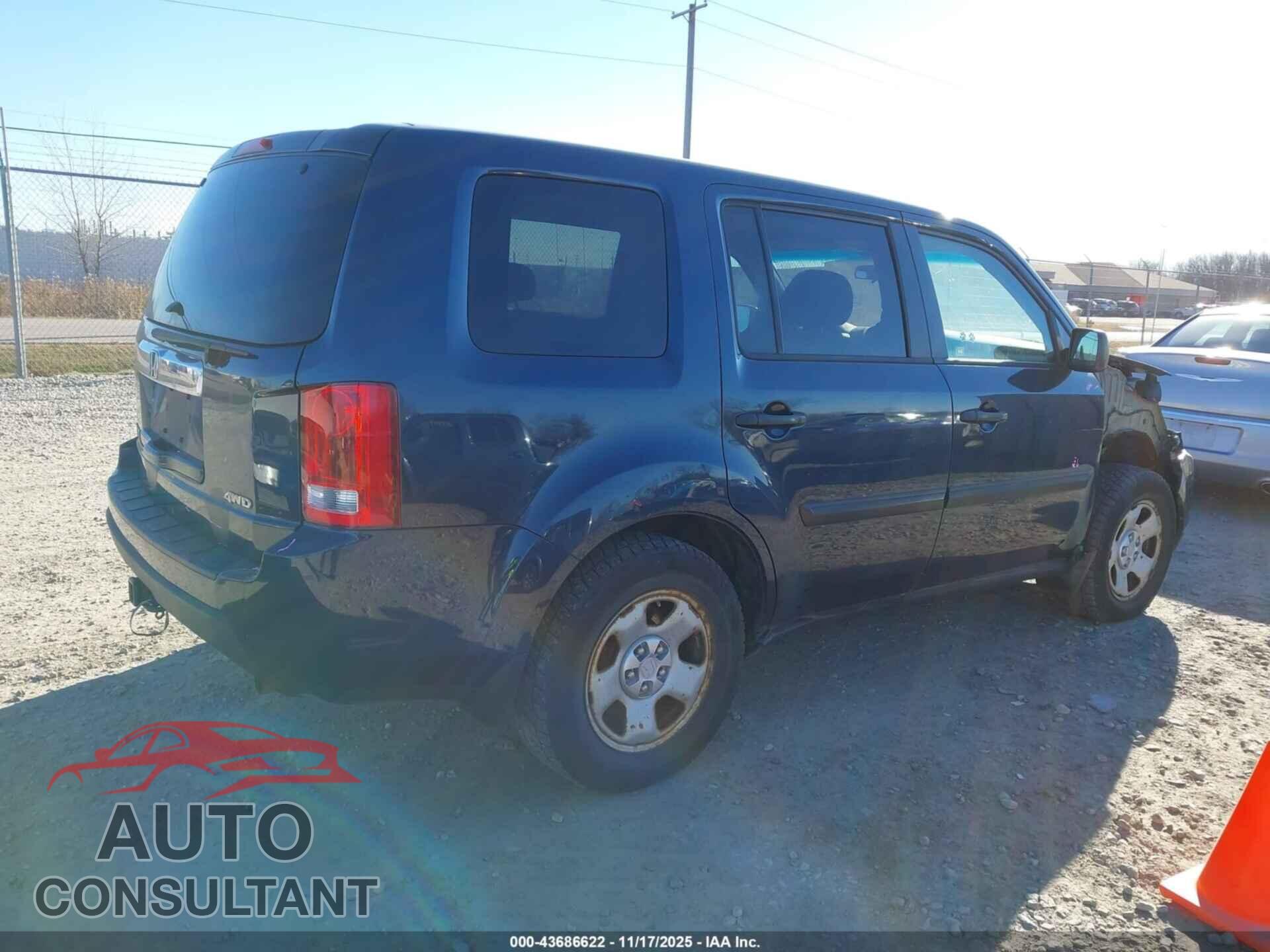 HONDA PILOT 2011 - 5FNYF4H22BB013657