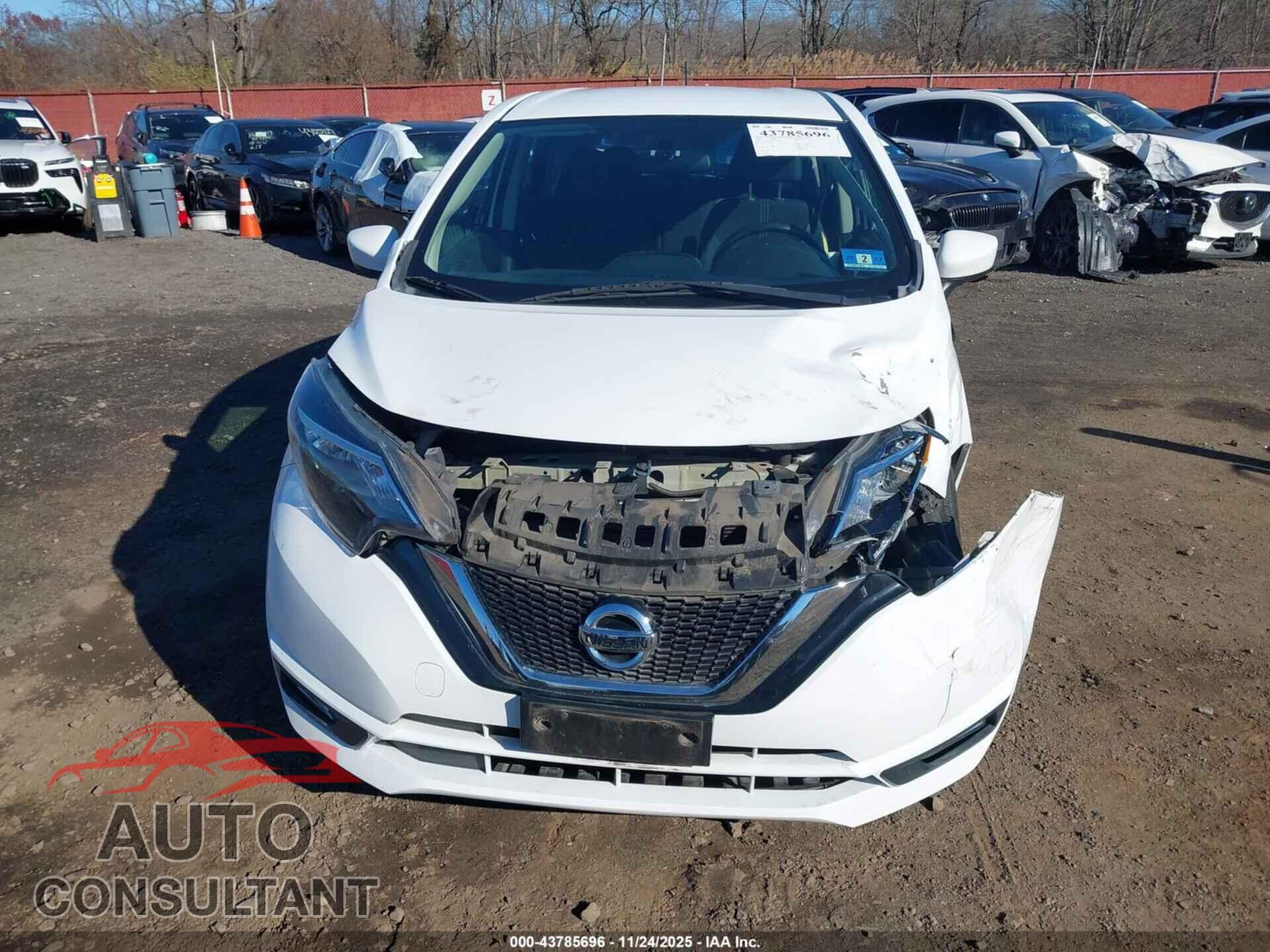 NISSAN VERSA NOTE 2017 - 3N1CE2CP3HL381623