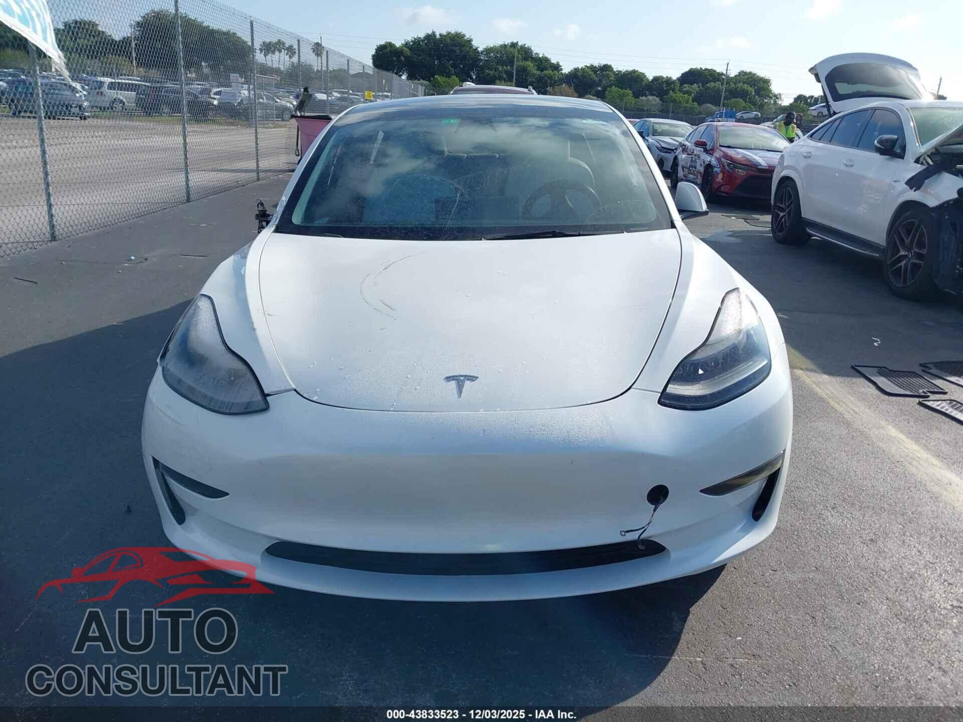 TESLA MODEL 3 2023 - 5YJ3E1EA6PF417267