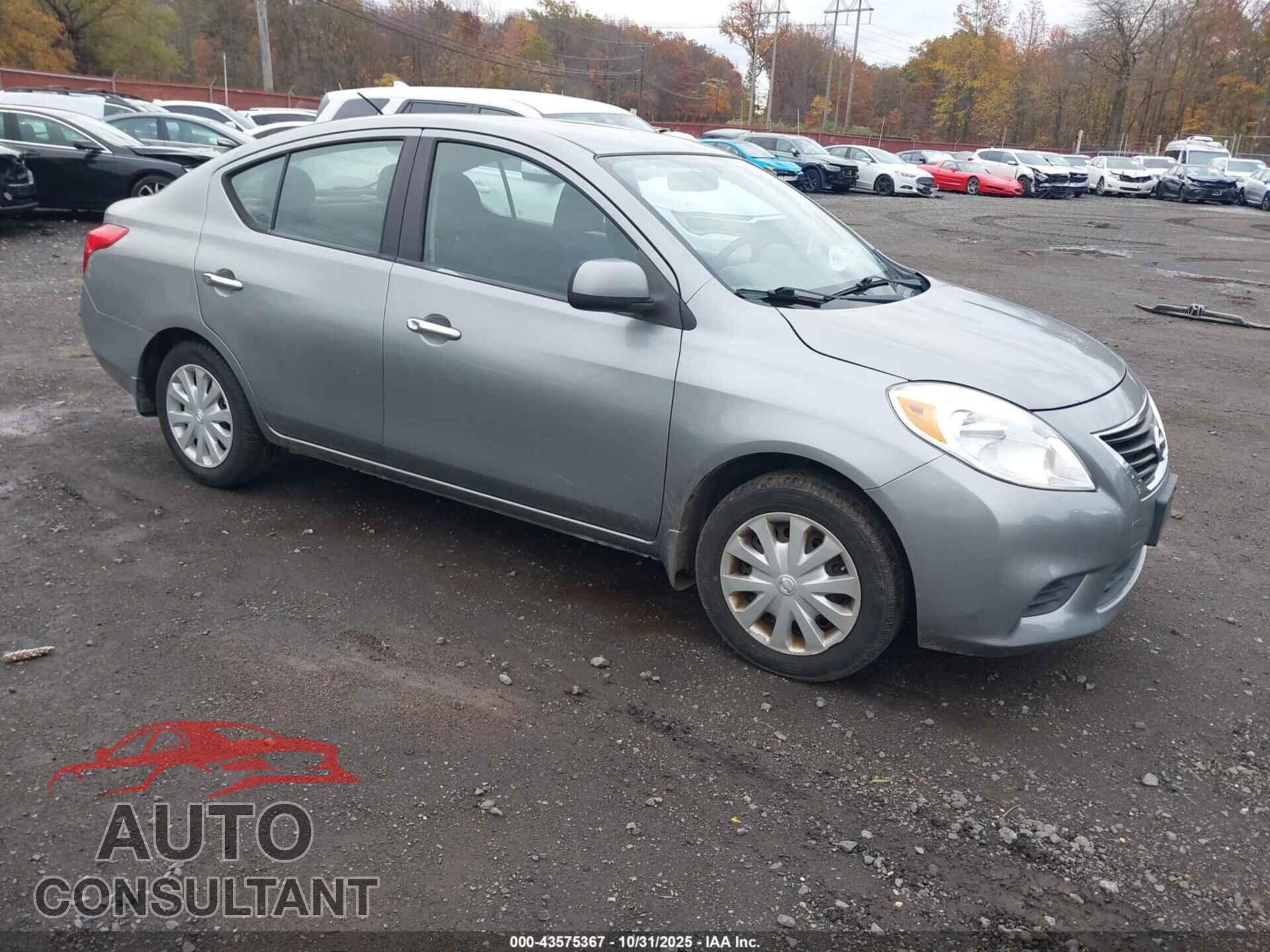 NISSAN VERSA 2012 - 3N1CN7AP1CL855593