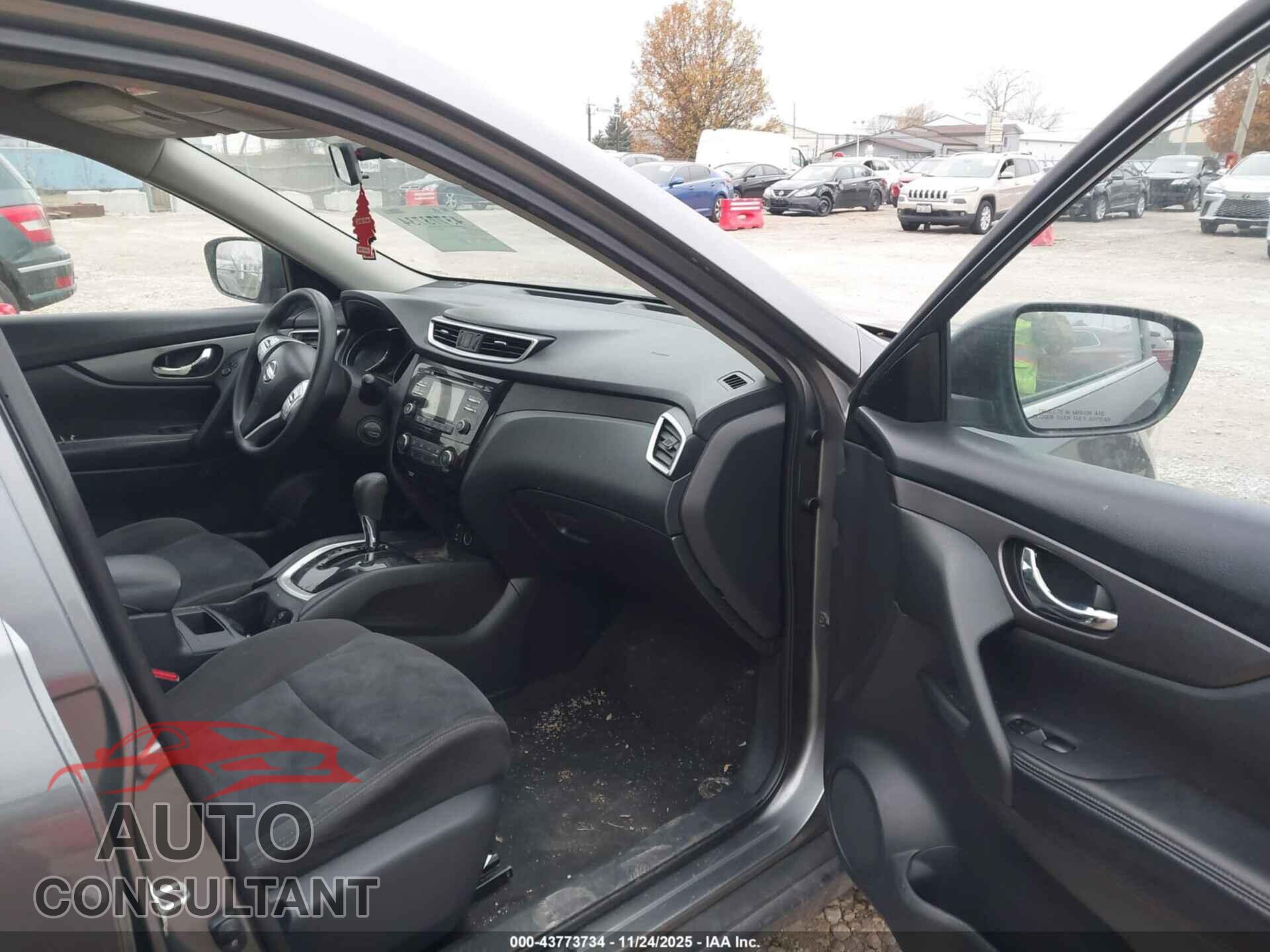 NISSAN ROGUE 2015 - KNMAT2MV2FP573074