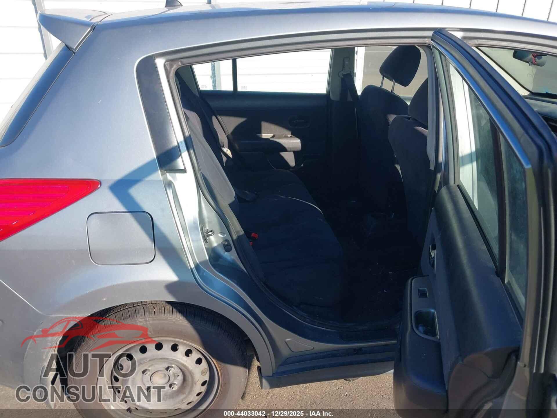 NISSAN VERSA 2009 - 3N1BC13E89L423067
