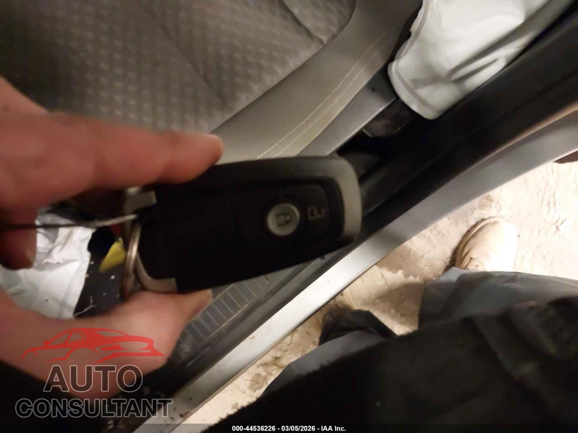 FORD ESCAPE 2020 - 1FMCU9G60LUA38692