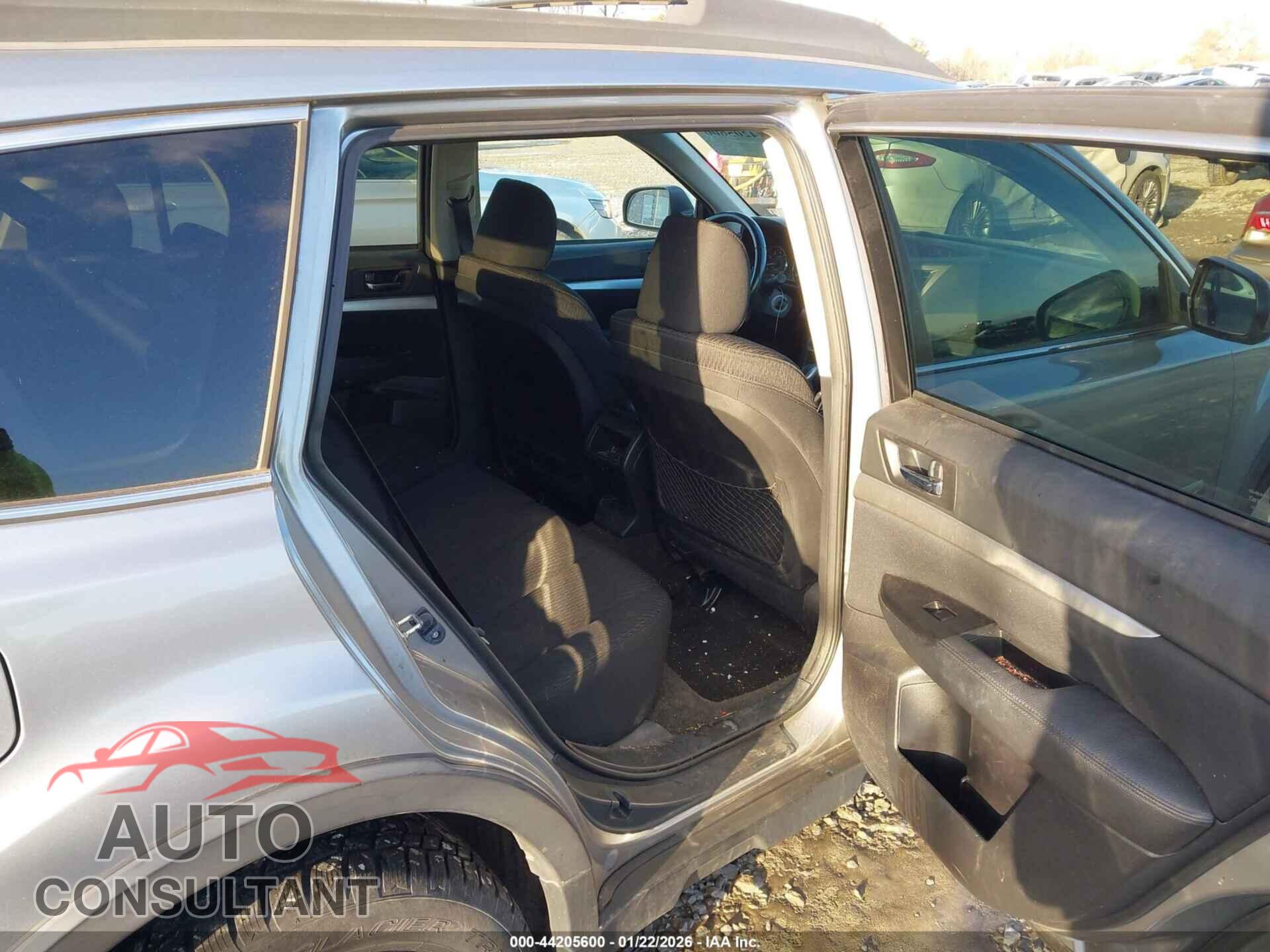 SUBARU OUTBACK 2011 - 4S4BRBCC3B3447371