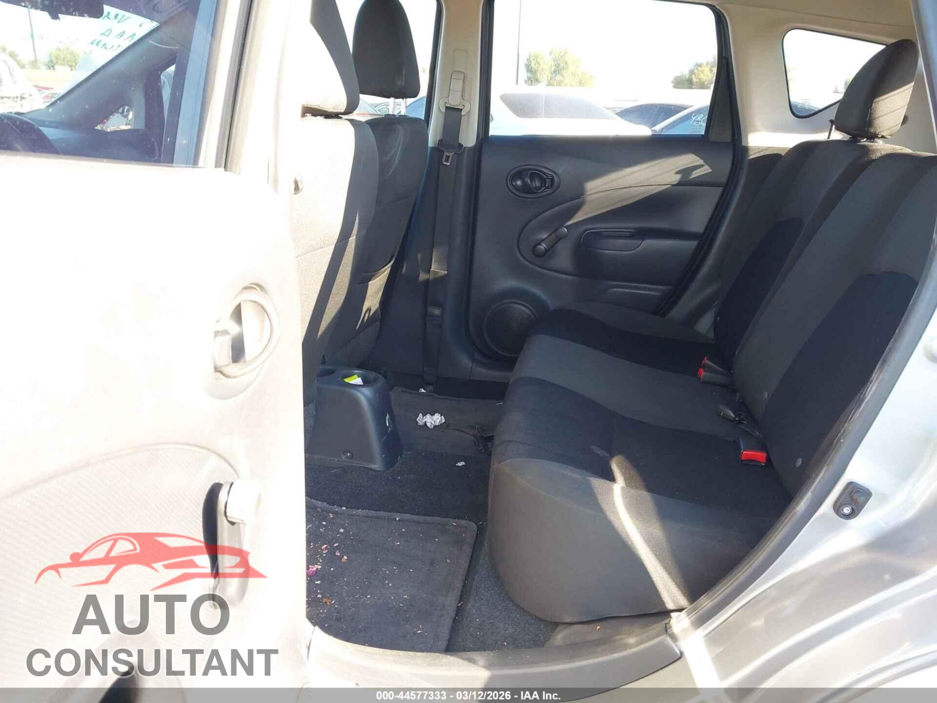 NISSAN VERSA NOTE 2015 - 3N1CE2CP5FL393205