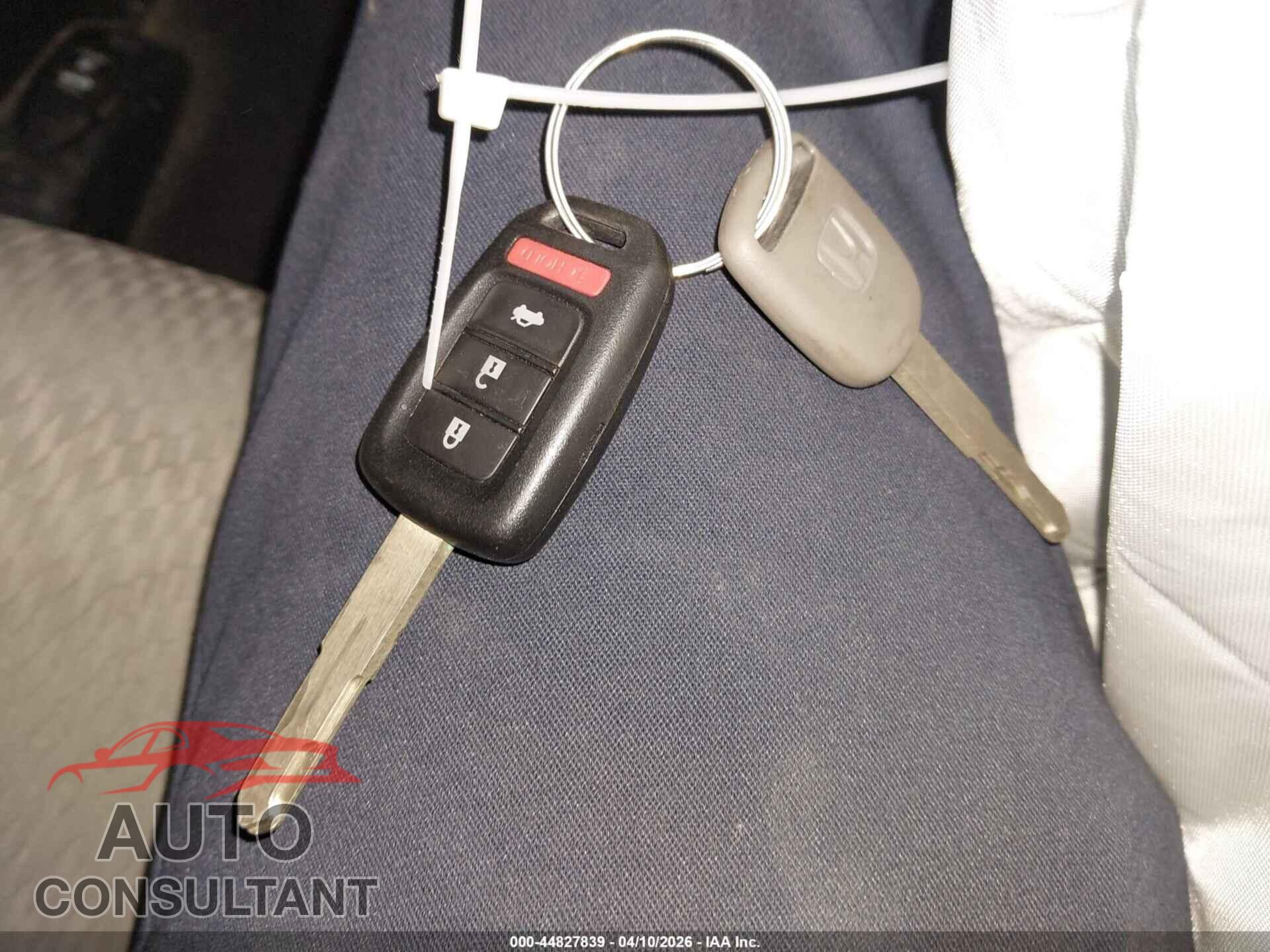 HONDA CIVIC 2015 - 19XFB2F56FE217734