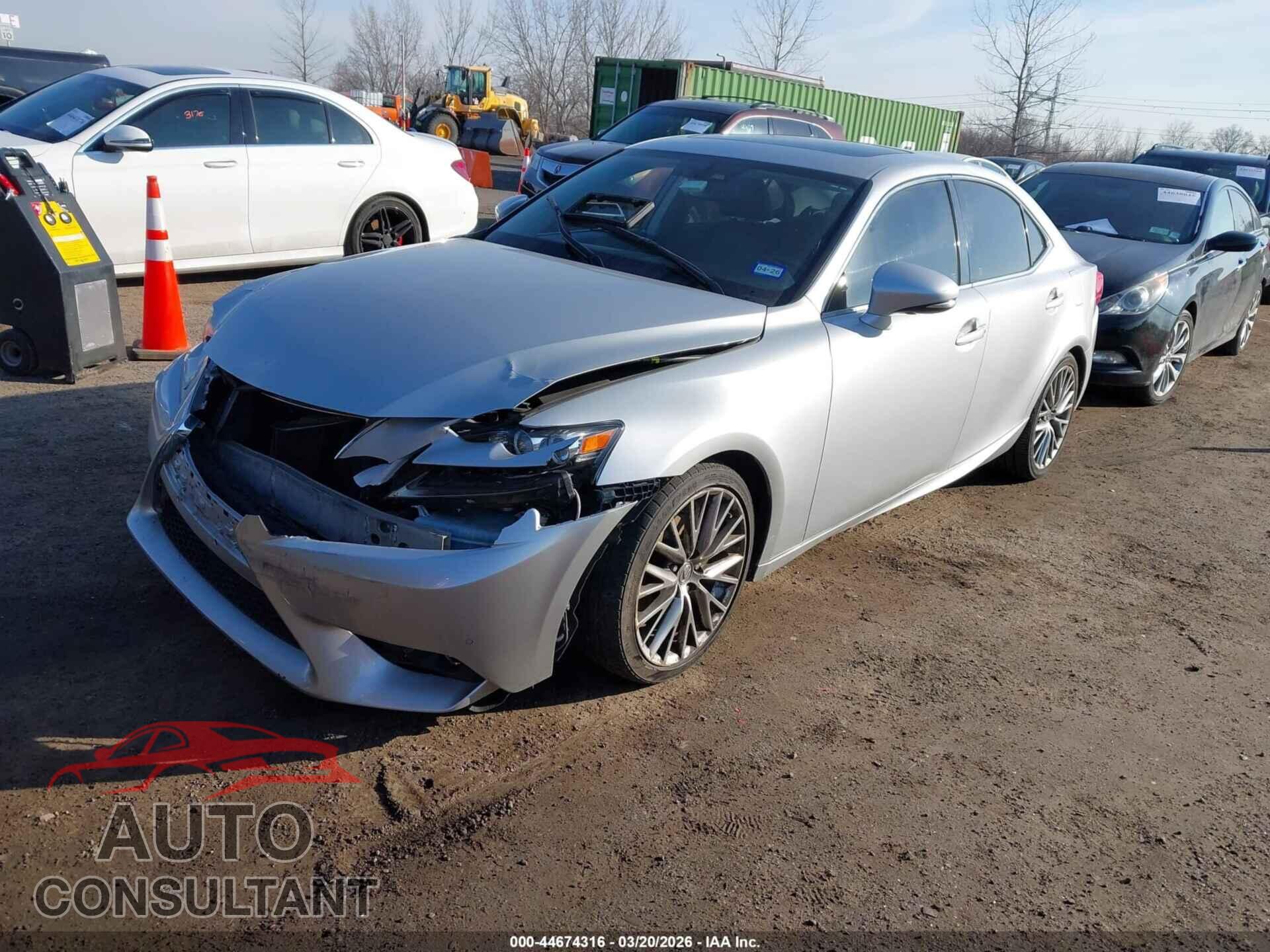 LEXUS IS 250 2014 - JTHBF1D25E5015501