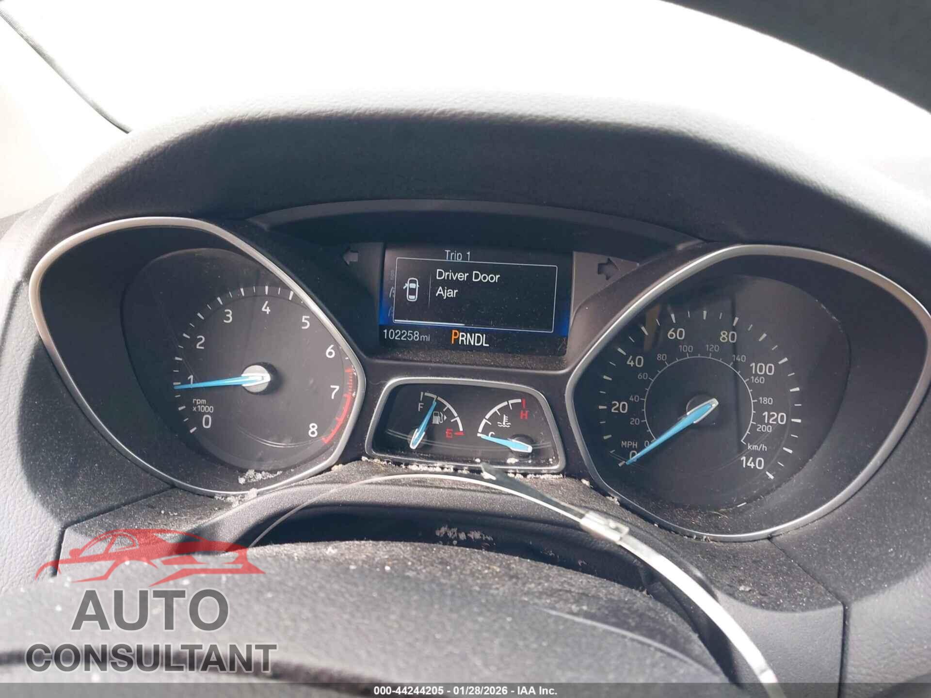 FORD FOCUS 2016 - 1FADP3E27GL274268