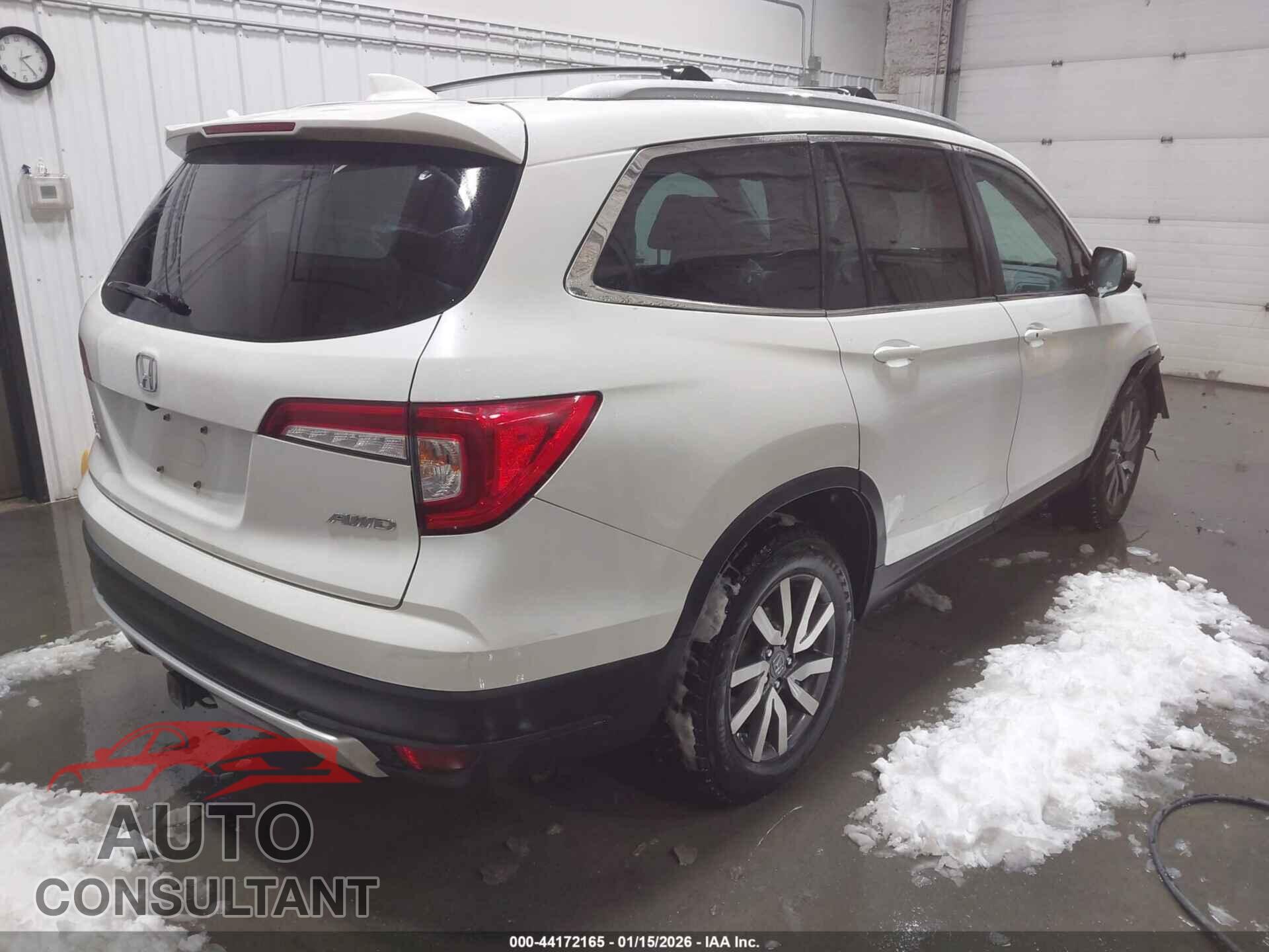 HONDA PILOT 2019 - 5FNYF6H37KB048666