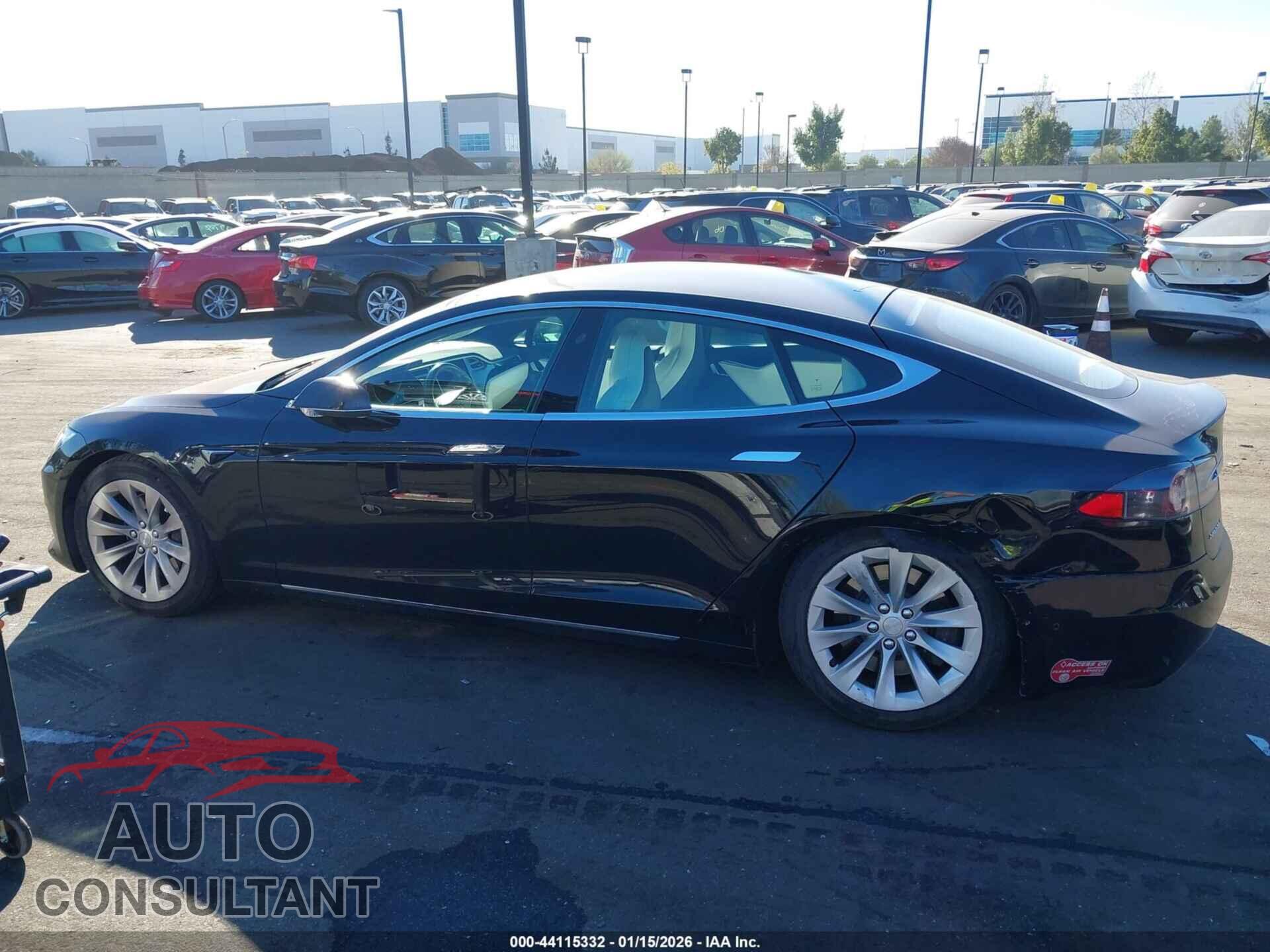 TESLA MODEL S 2017 - 5YJSA1E2XHF193387