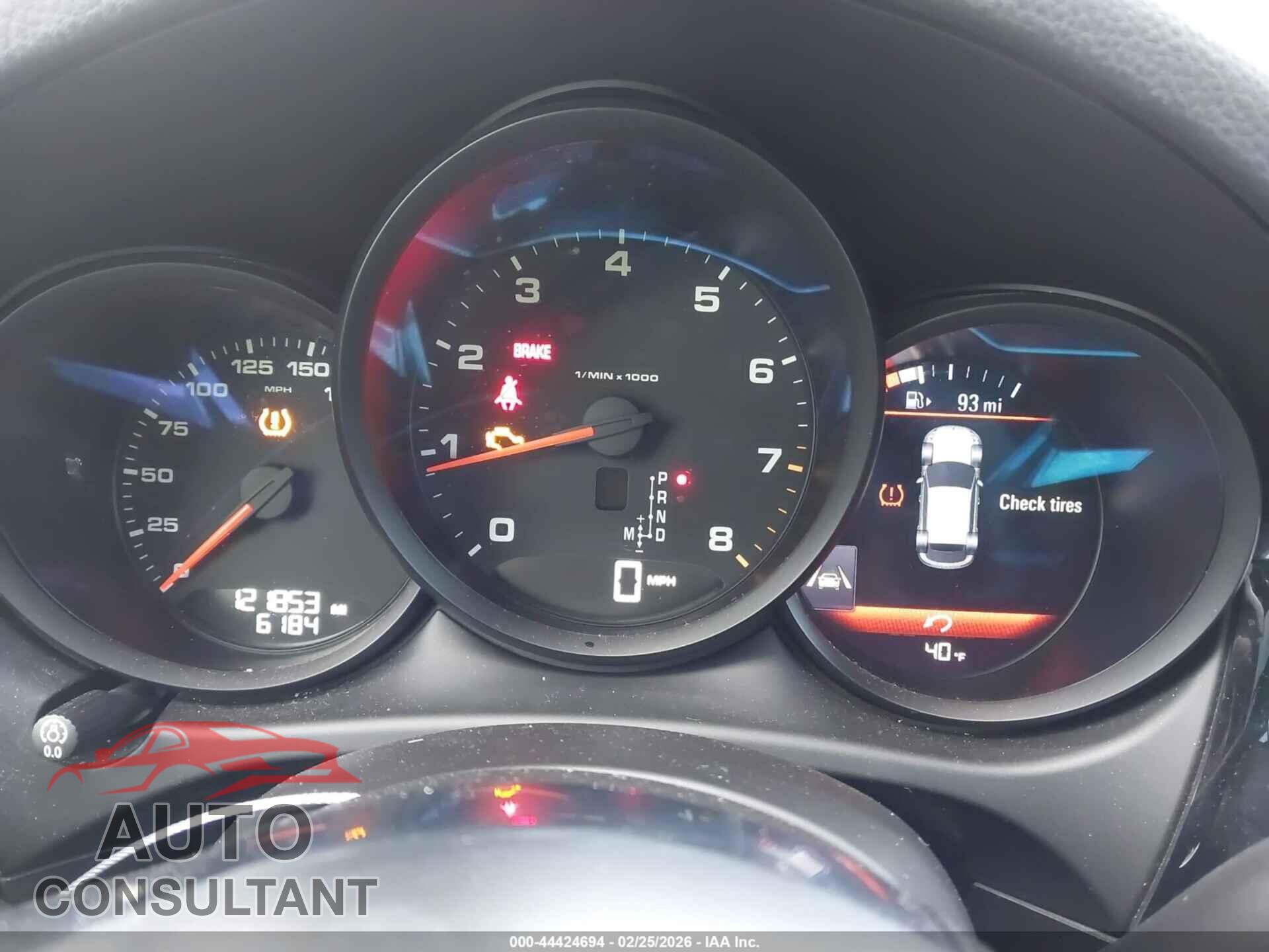 PORSCHE MACAN 2018 - WP1AA2A52JLB09212