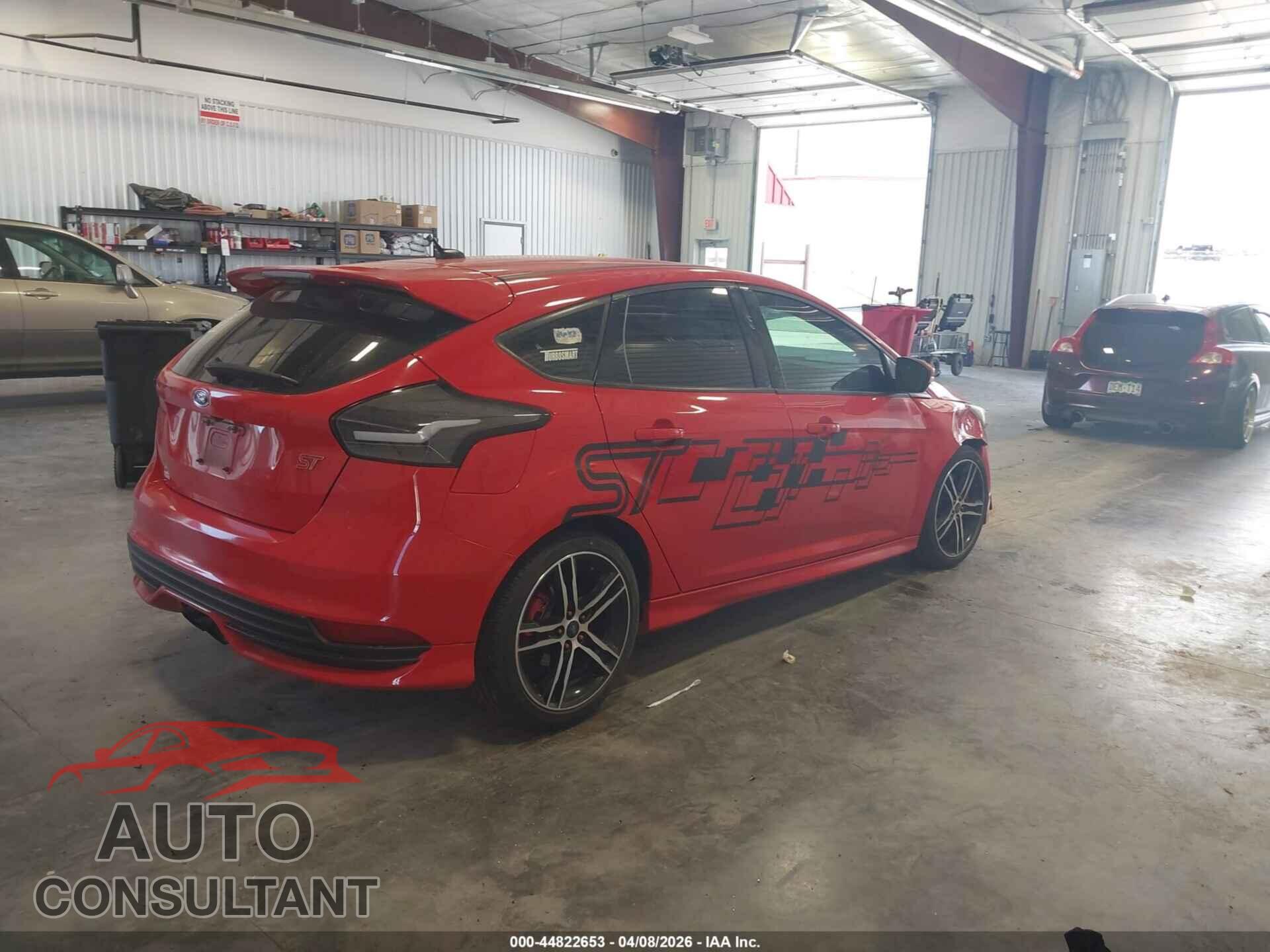 FORD FOCUS ST 2017 - 1FADP3L92HL334135