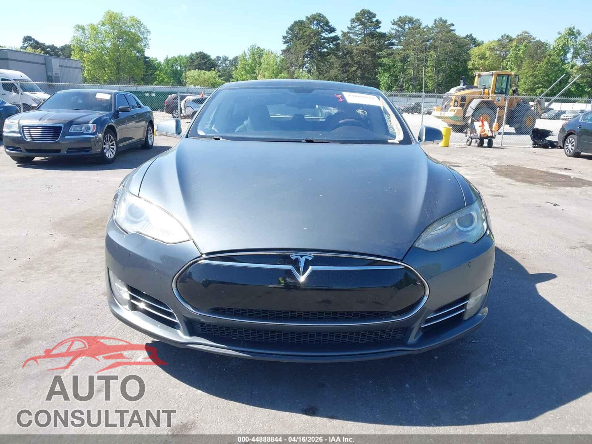 TESLA MODEL S 2014 - 5YJSA1H17EFP40517