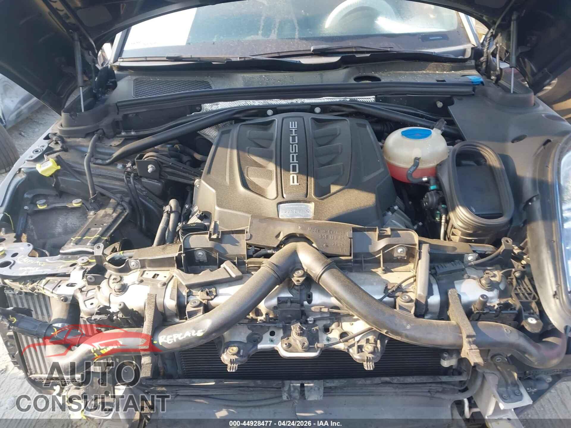 PORSCHE MACAN 2017 - WP1AB2A54HLB16900