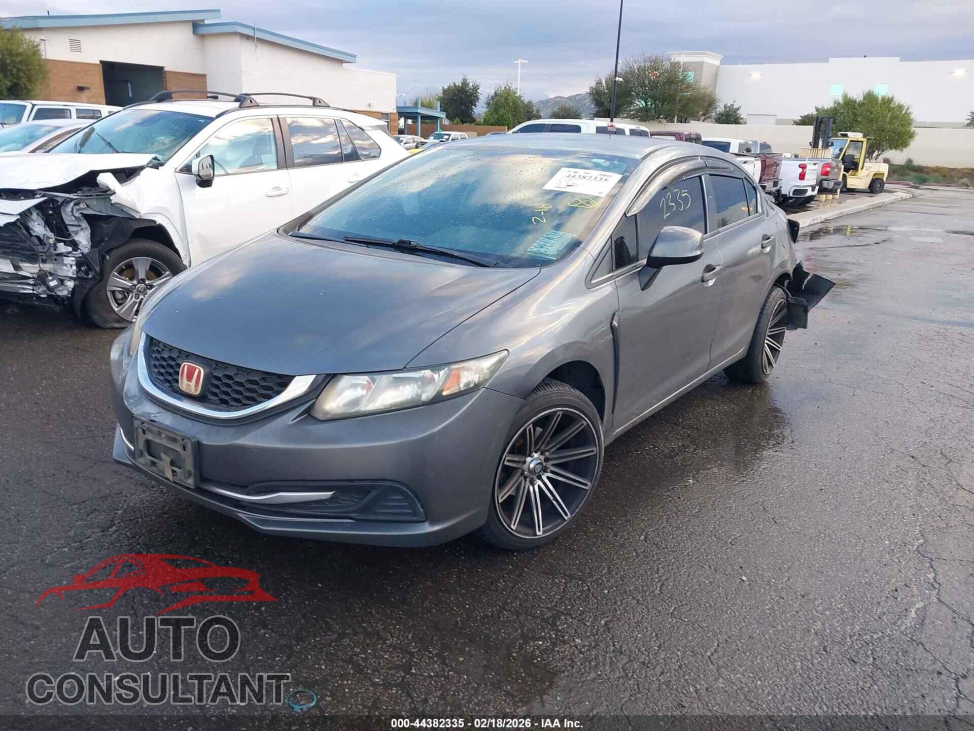 HONDA CIVIC 2013 - 19XFB2F57DE285070