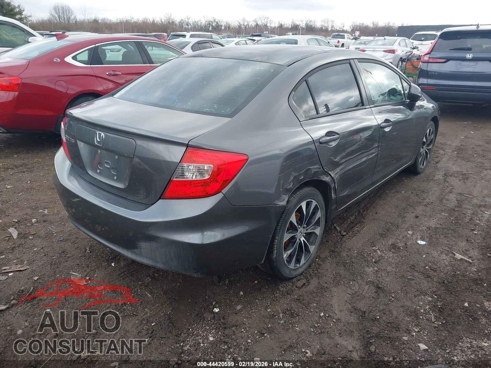 HONDA CIVIC 2012 - 2HGFB2F52CH317623